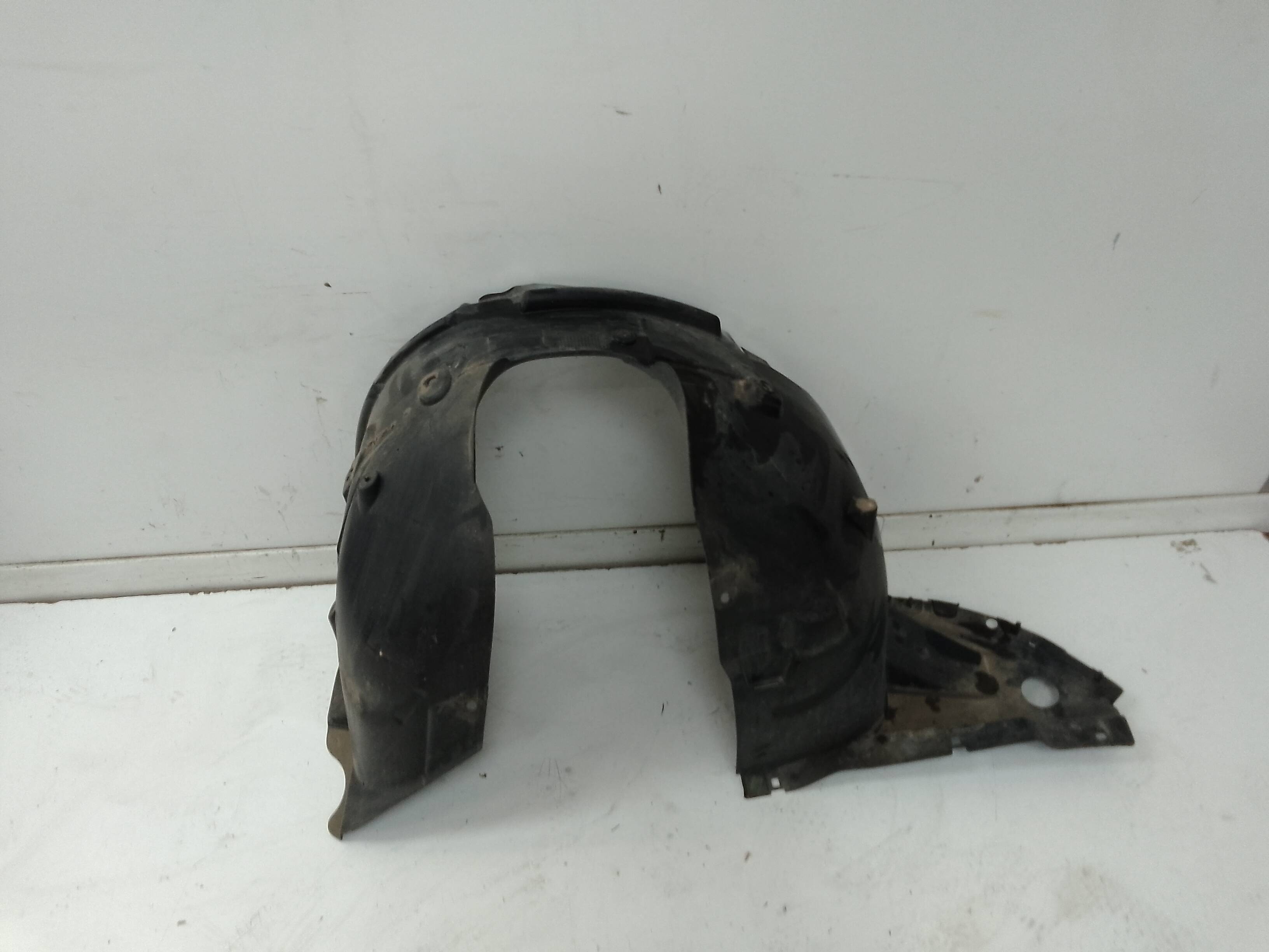 Pase de rueda delantero izquierdo citroen c3 (08.2016->)