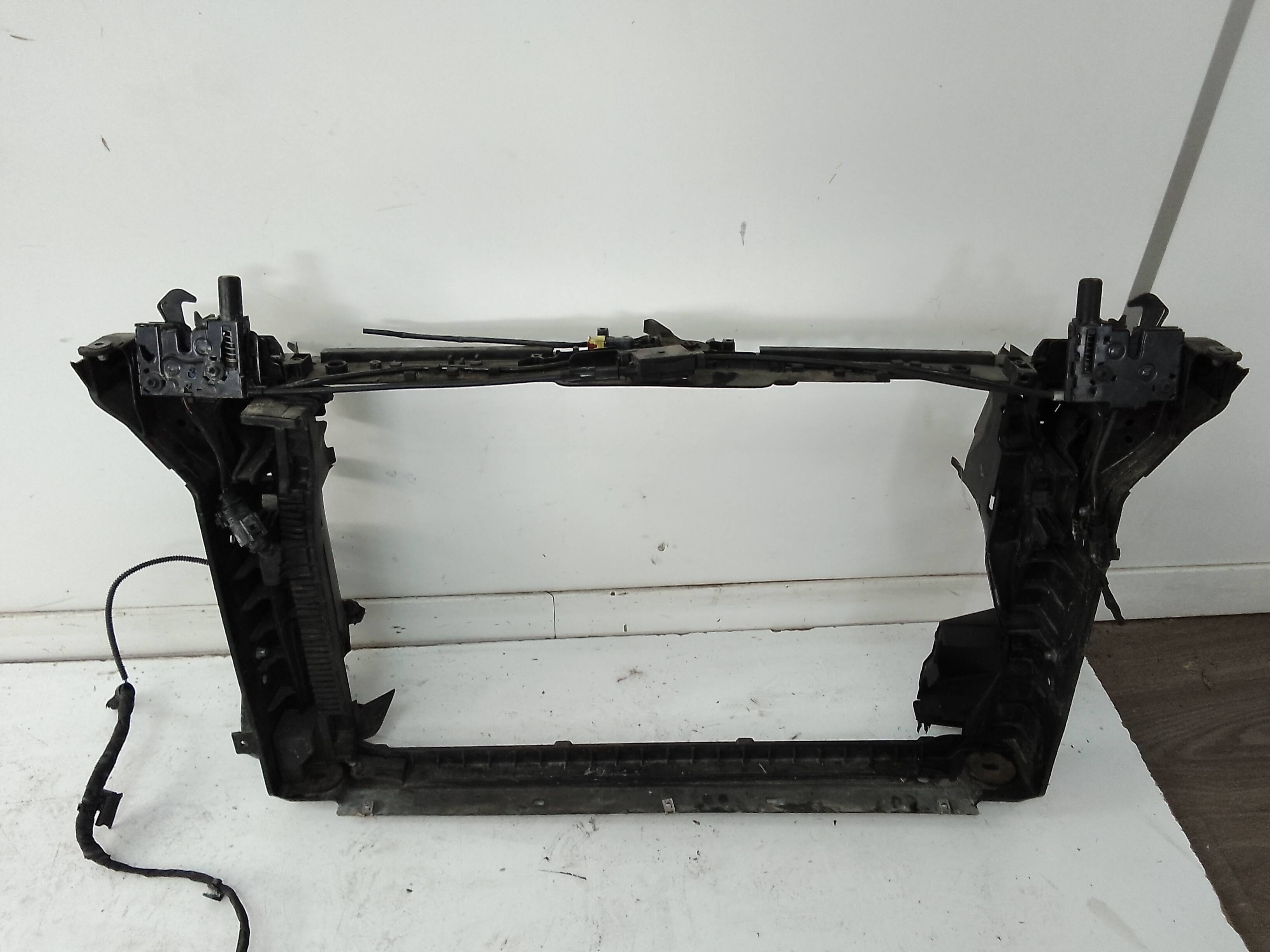 Soporte radiador volkswagen polo vi (ae1)(2021->)