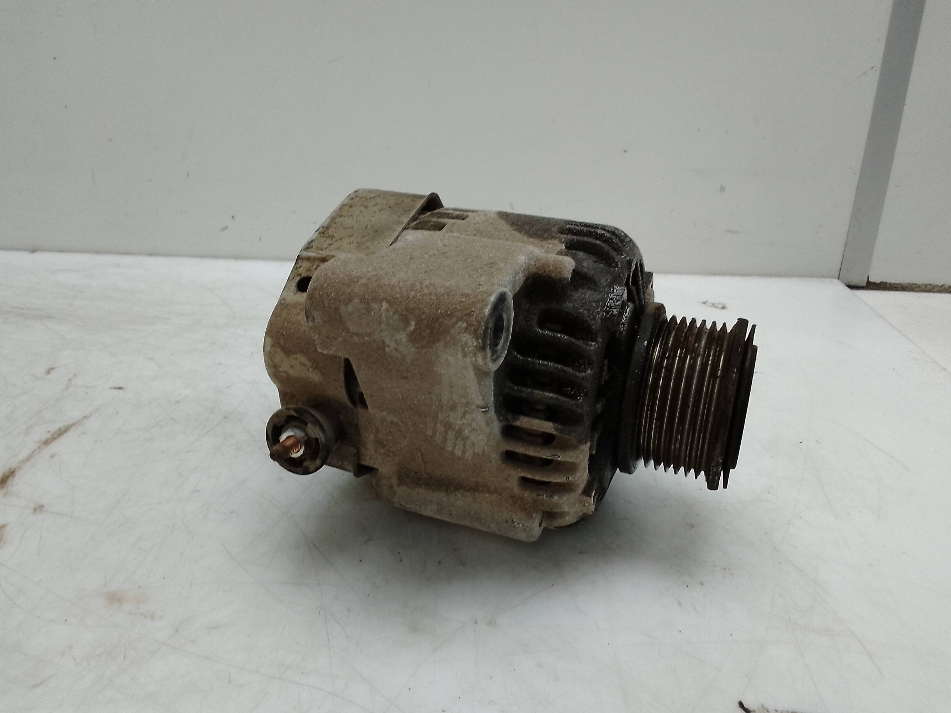 Alternador toyota land cruiser (j12)(2003->)