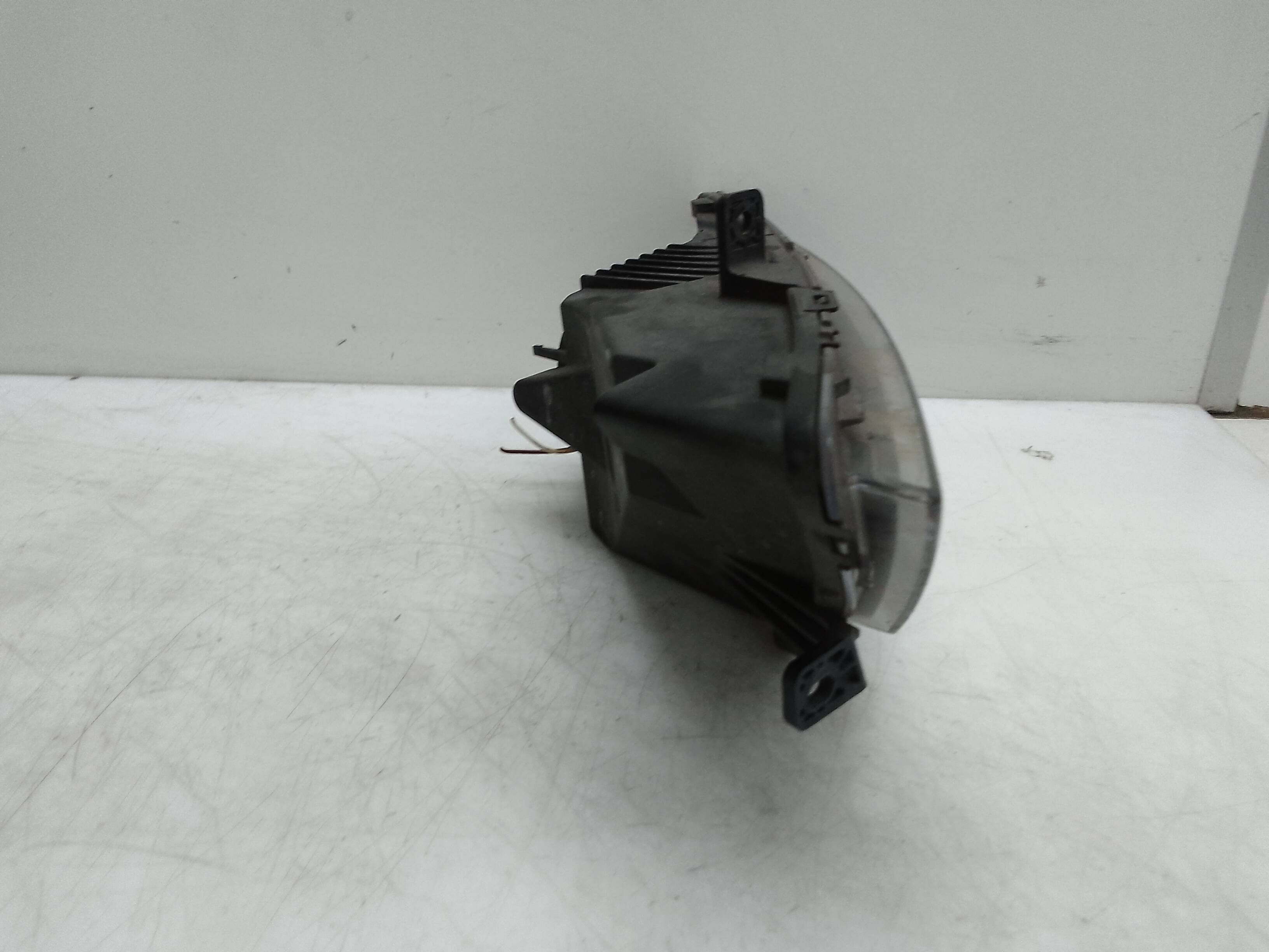 Faro antiniebla izquierdo seat leon (5f1)(09.2012->)