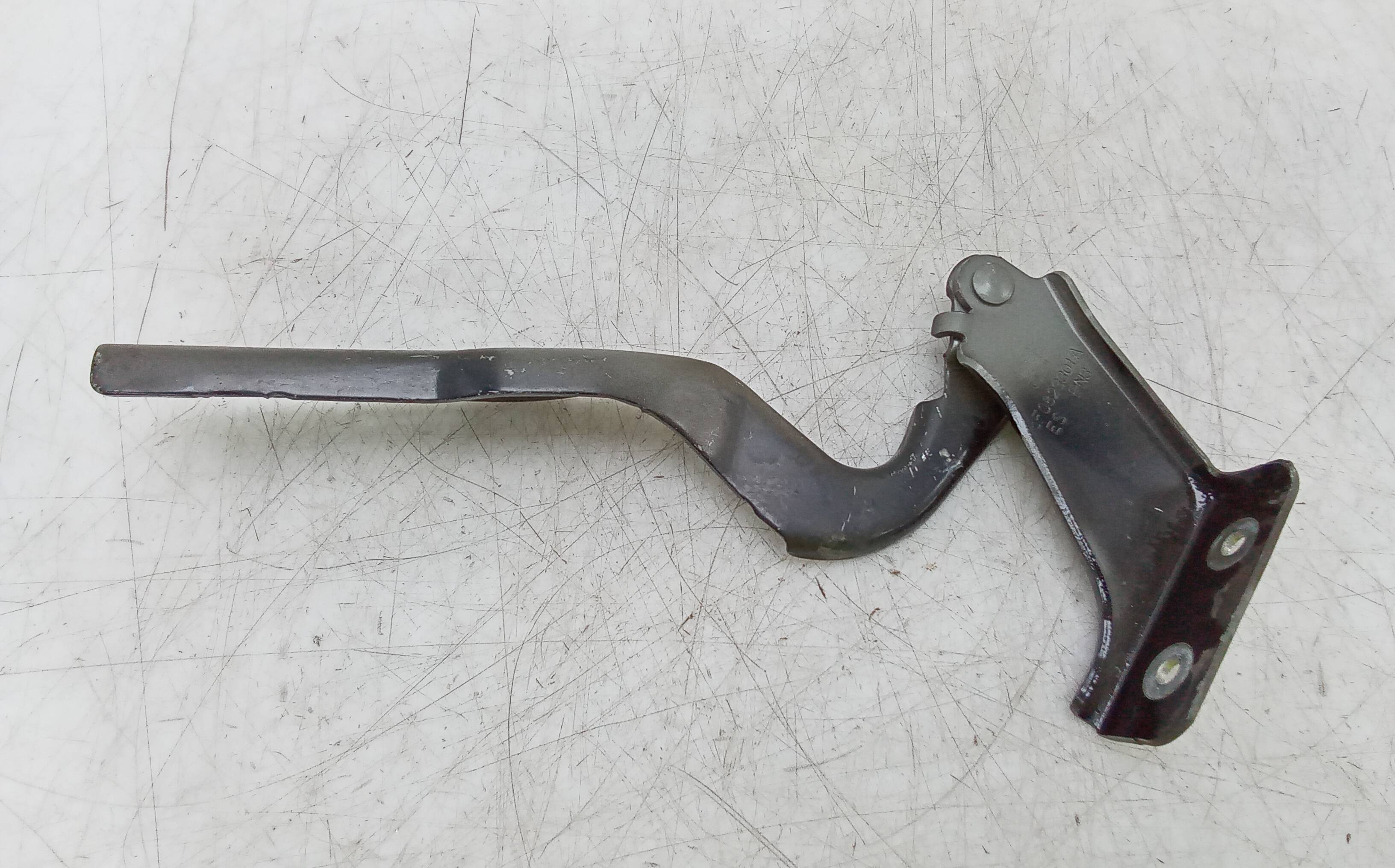 Bisagra capo izquierda seat leon (5f1)(09.2012->)