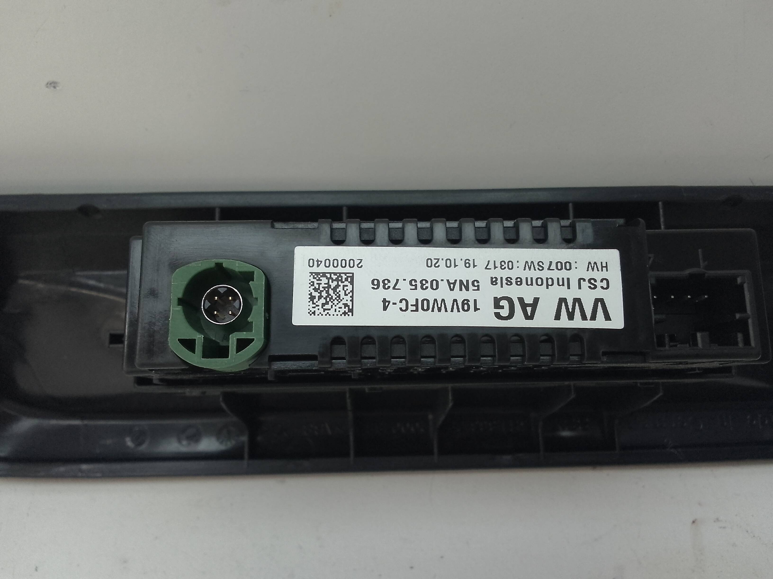 Puerto usb auxiliar volkswagen golf viii berlina (cd1)(12.2019->)