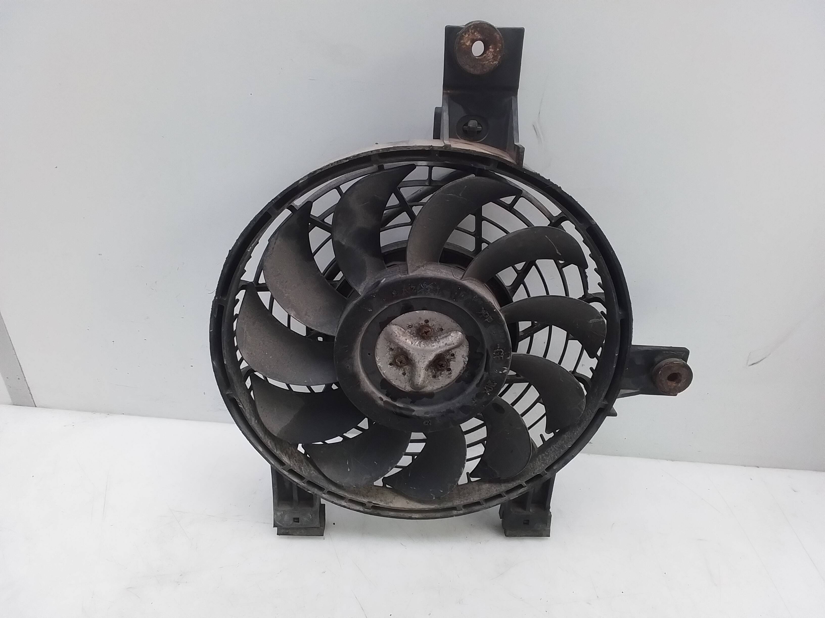 Electroventilador toyota land cruiser (j10)(1998->)