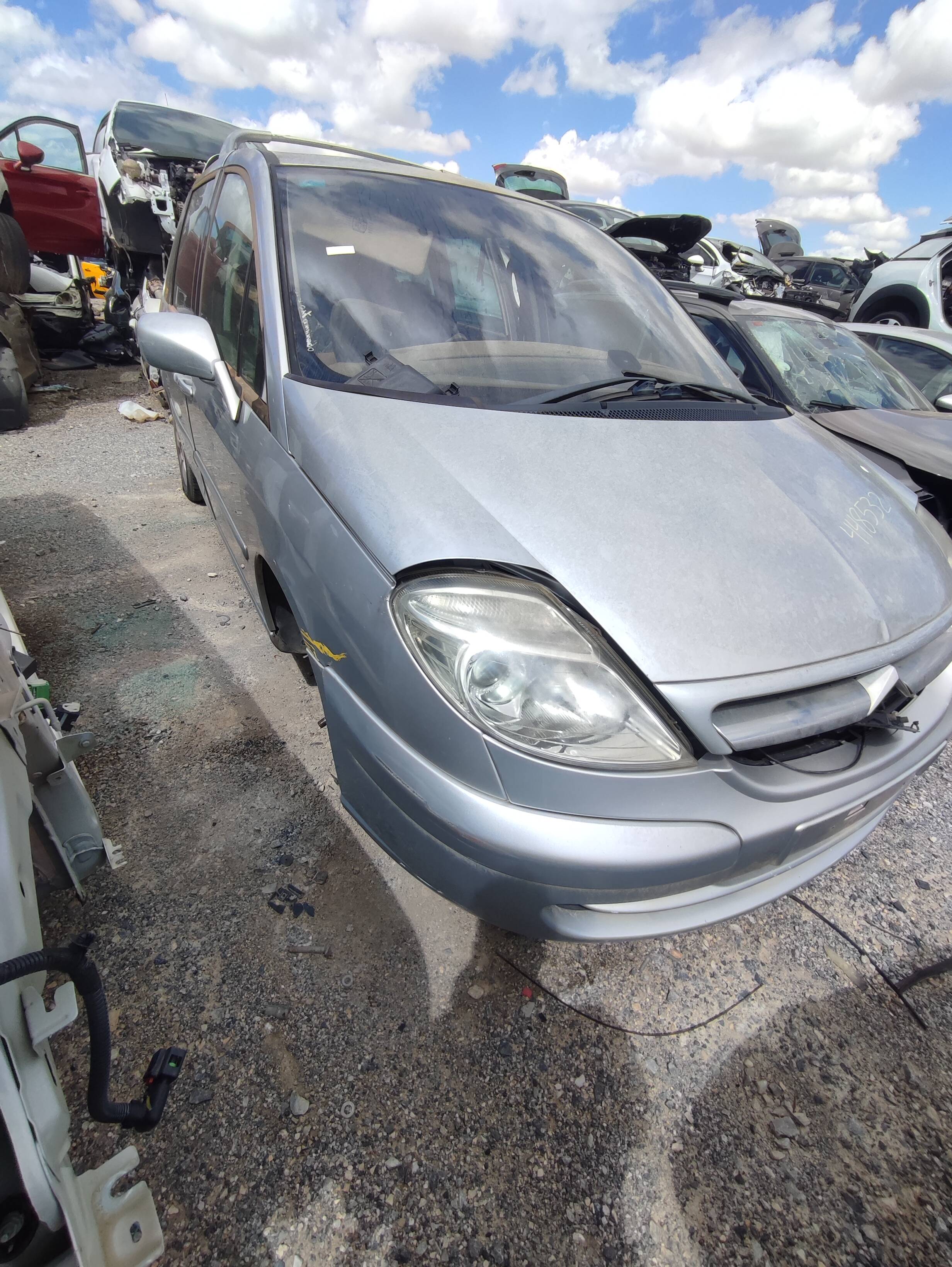 Faro derecho citroen c8 (2002->)