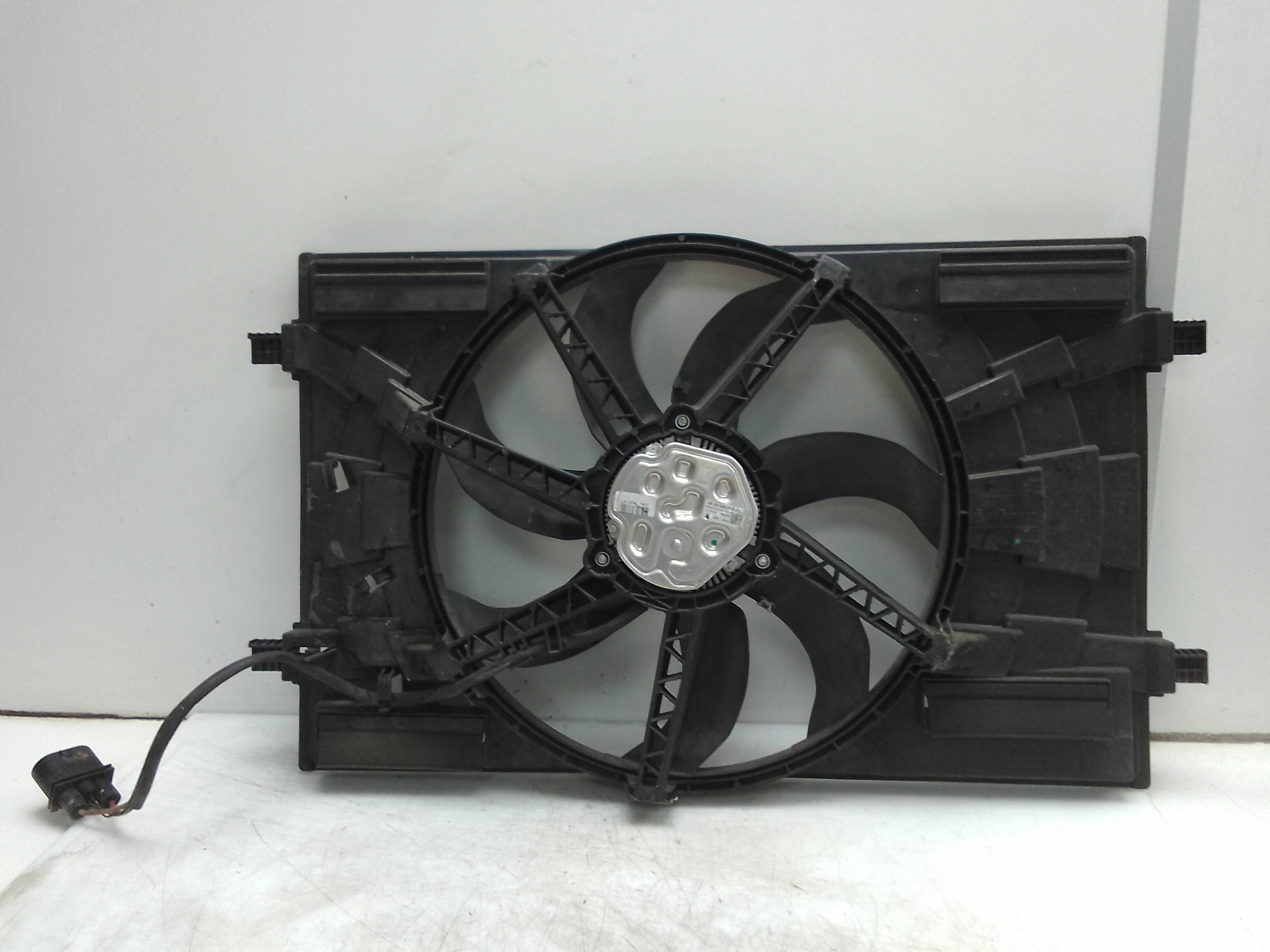 Ventilador radiador volkswagen golf vii (5g1/be1)(09.2012->)