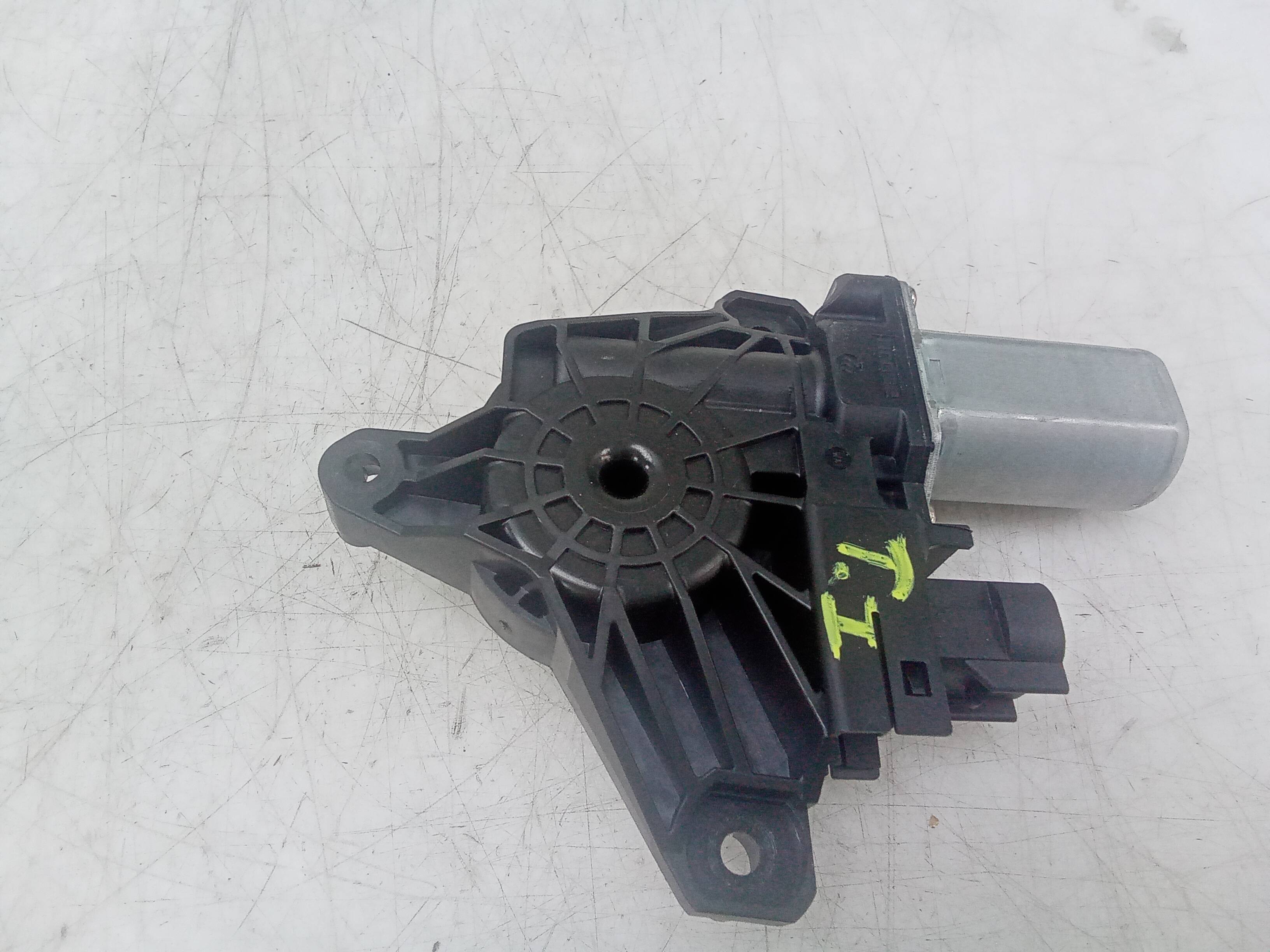 Motor elevalunas trasero derecho fiat 500x (334)(2014->)