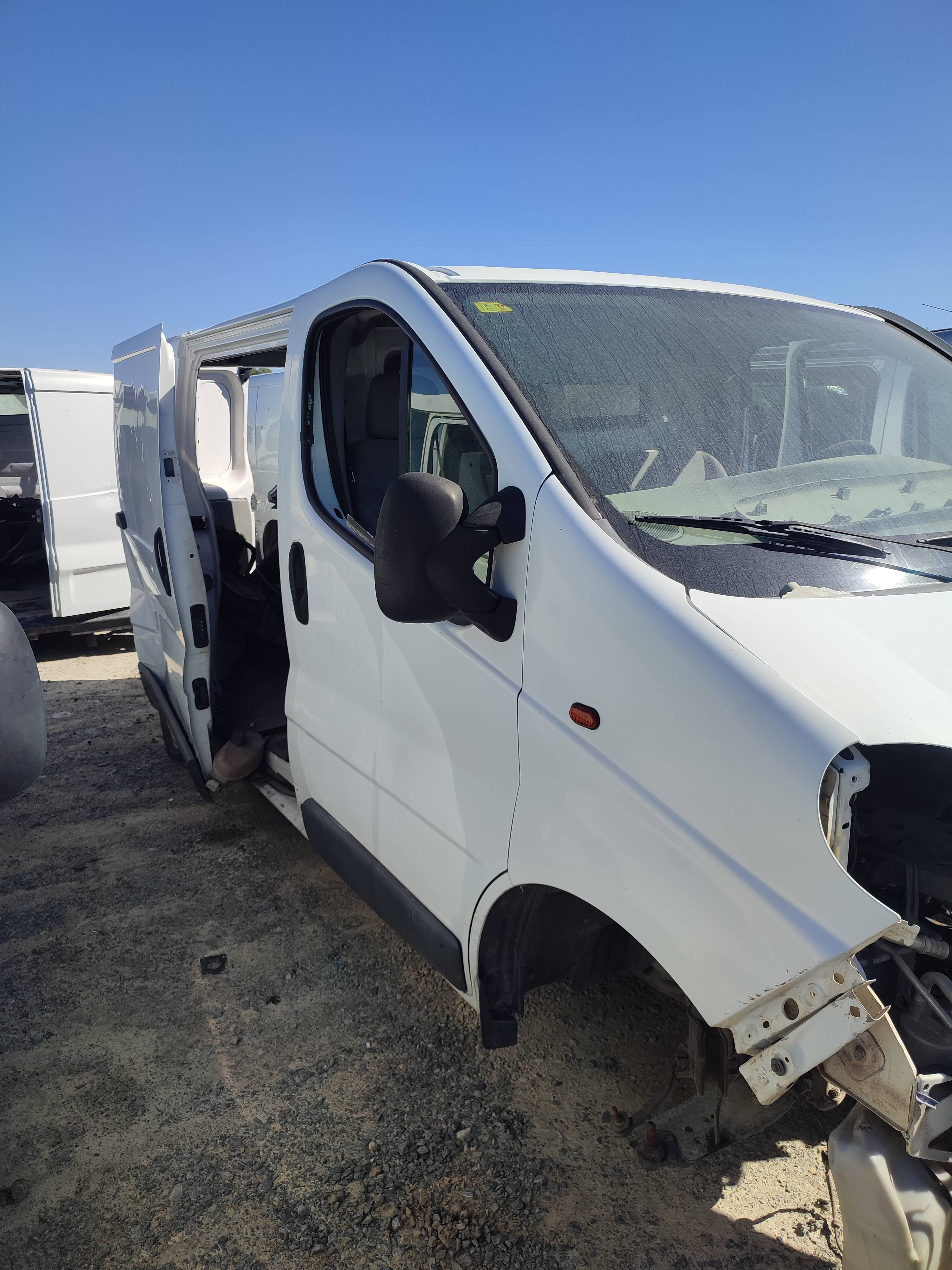 Maneta exterior trasera derecha renault trafic ii furgón (04.2001->)