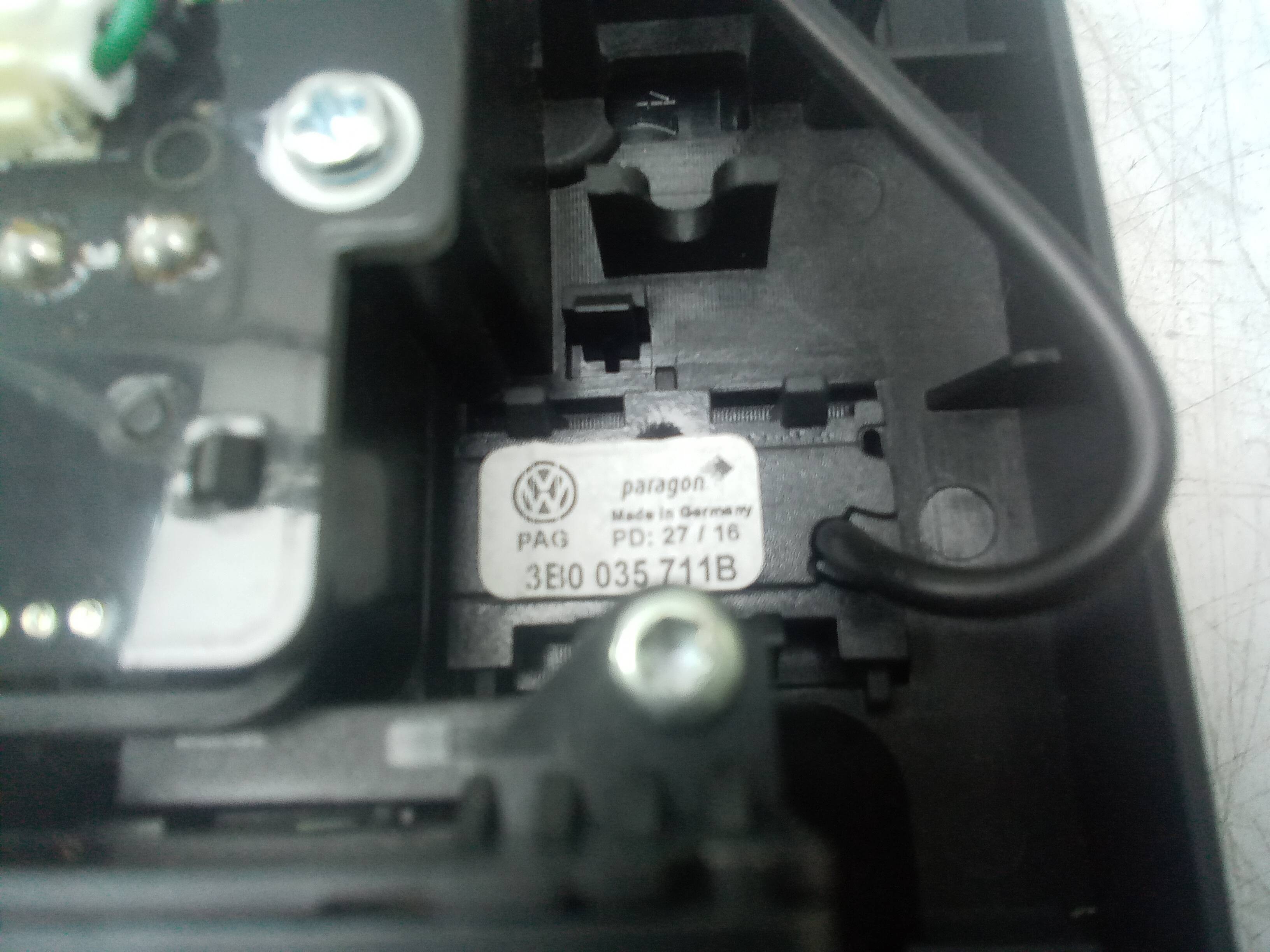 Luz central interior volkswagen golf vii (5g1/be1)(09.2012->)