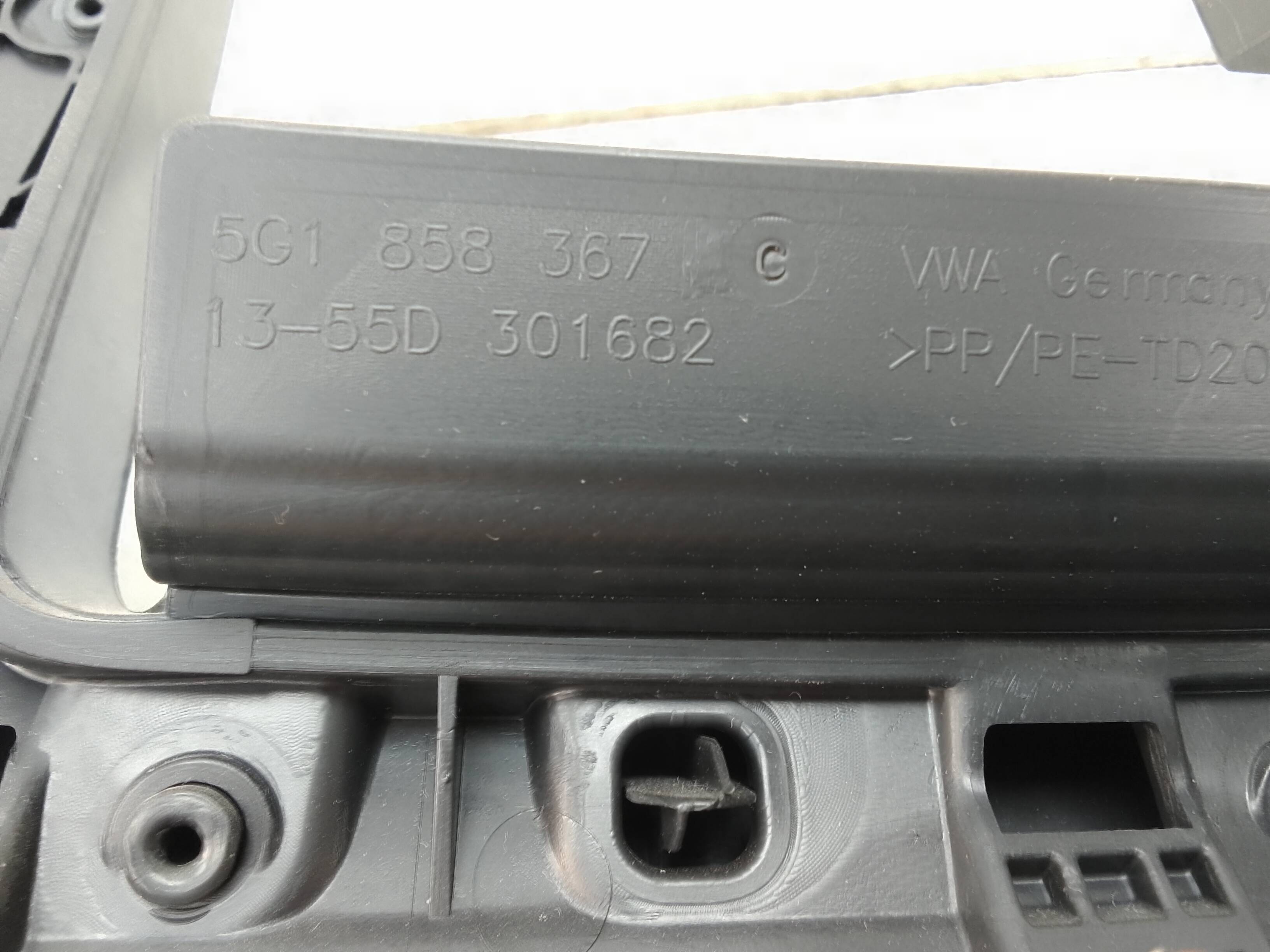 Moldura inferior volante volkswagen golf vii (5g1/be1)(09.2012->)