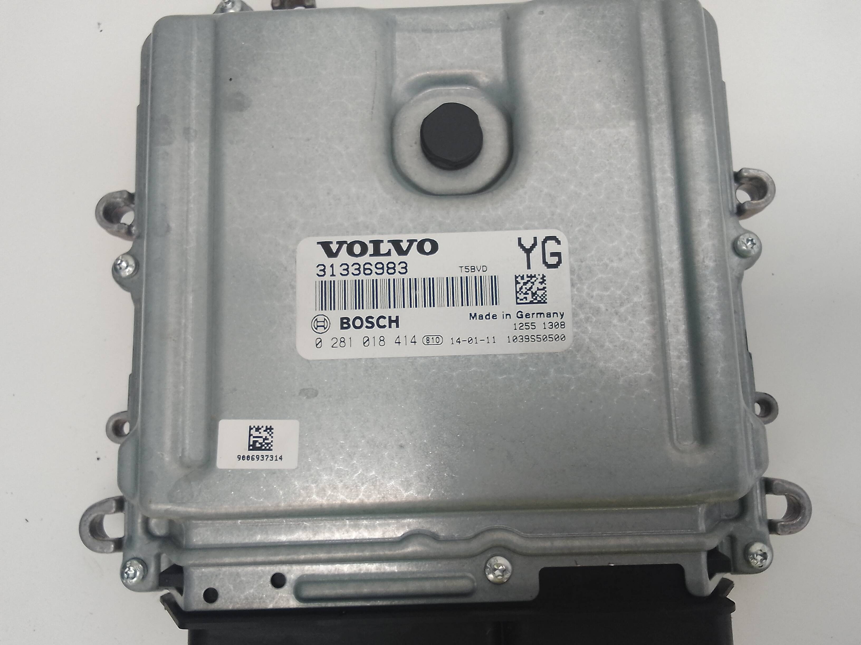 Centralita motor uce volvo s60 berlina (2010->)