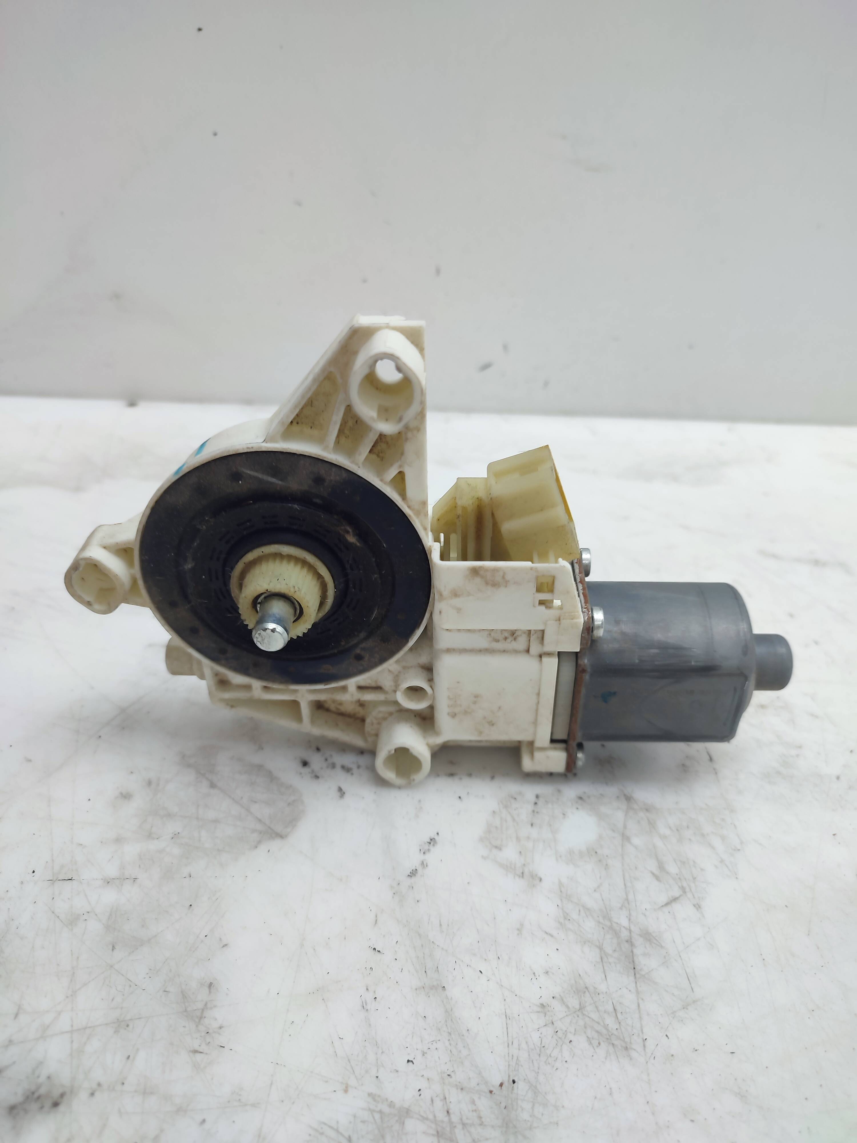 Motor elevalunas trasero derecho mercedes-benz clase m (bm 164)(03.2005->)