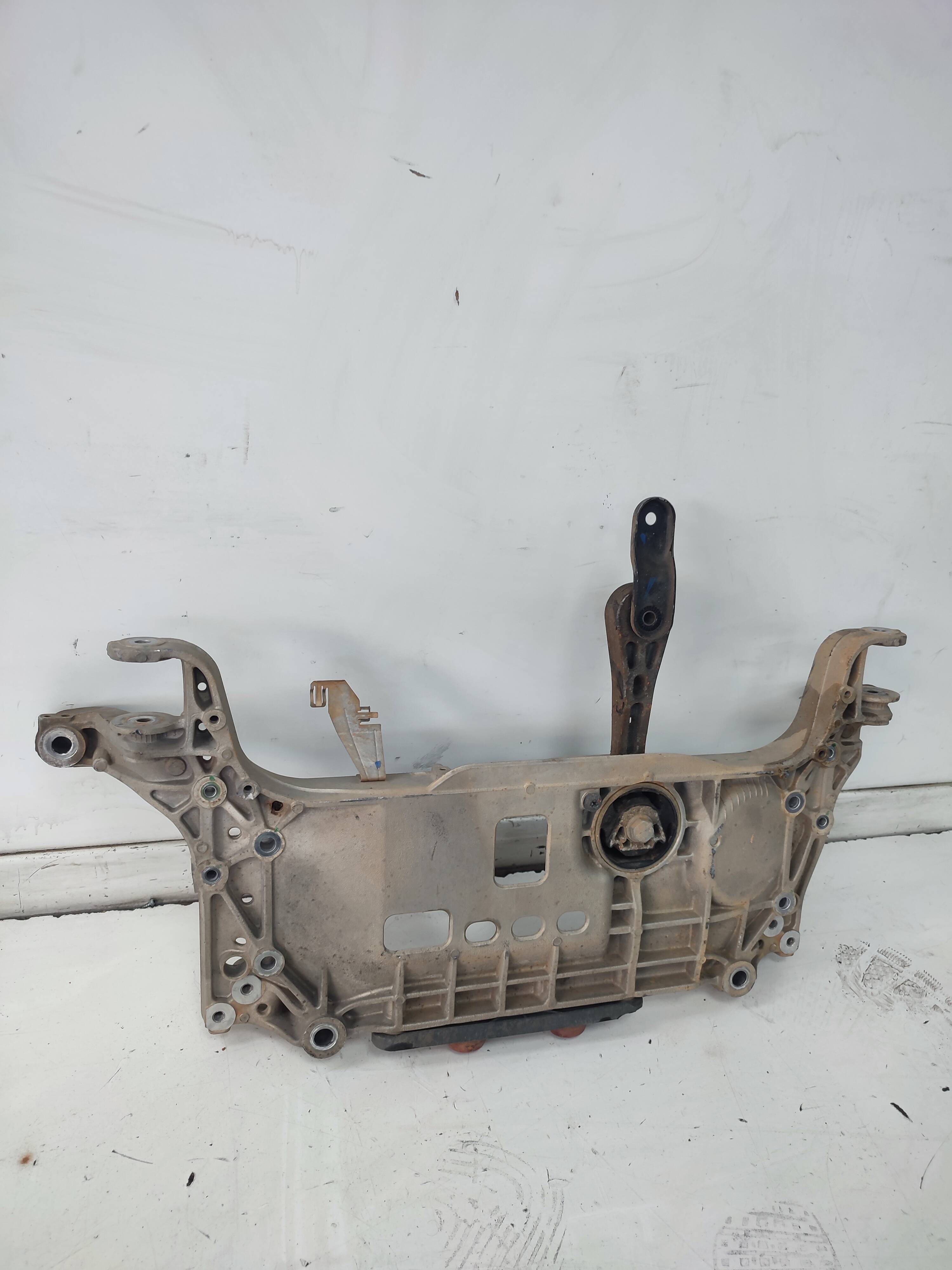 Cuna de motor seat alhambra (710)(06.2010->)