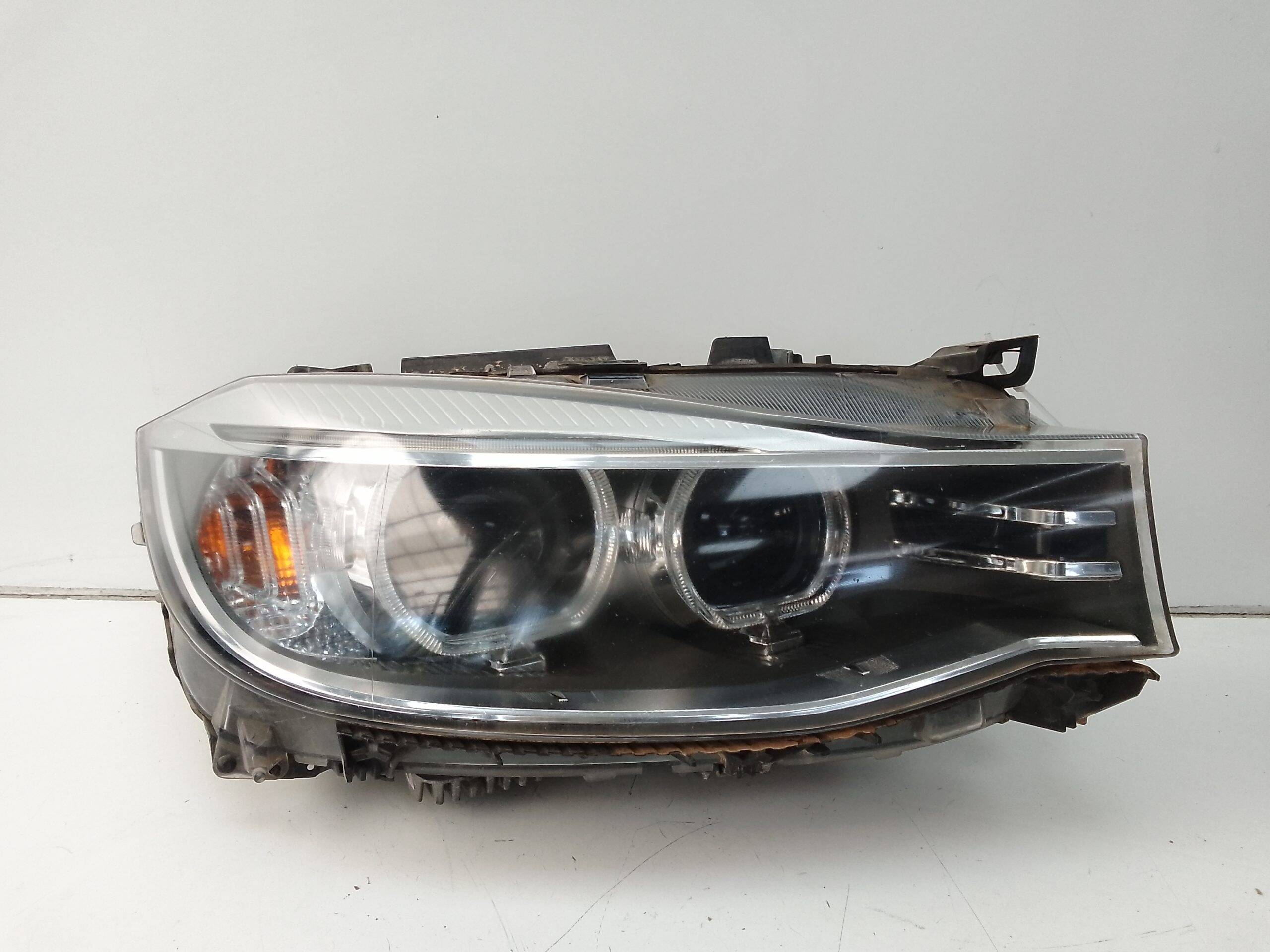 Faro derecho bmw serie 5 gran turismo (f07)(2009->)