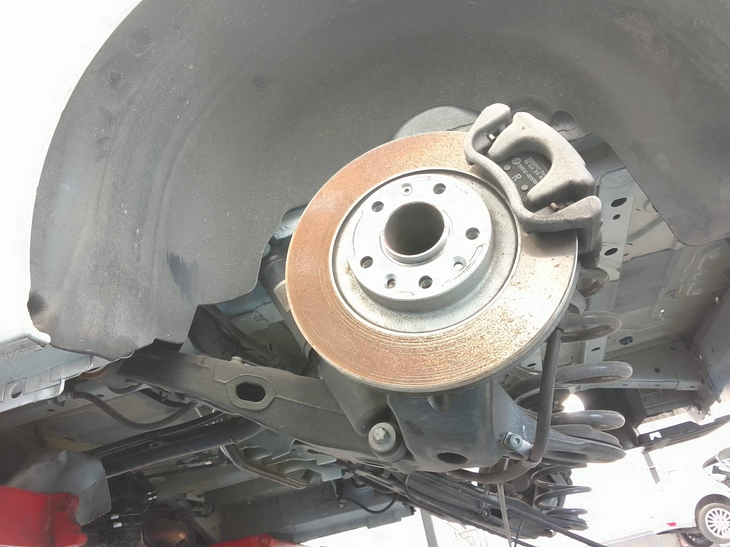 Brazo suspension trasero izquierdo toyota proace (x3)(2013->)