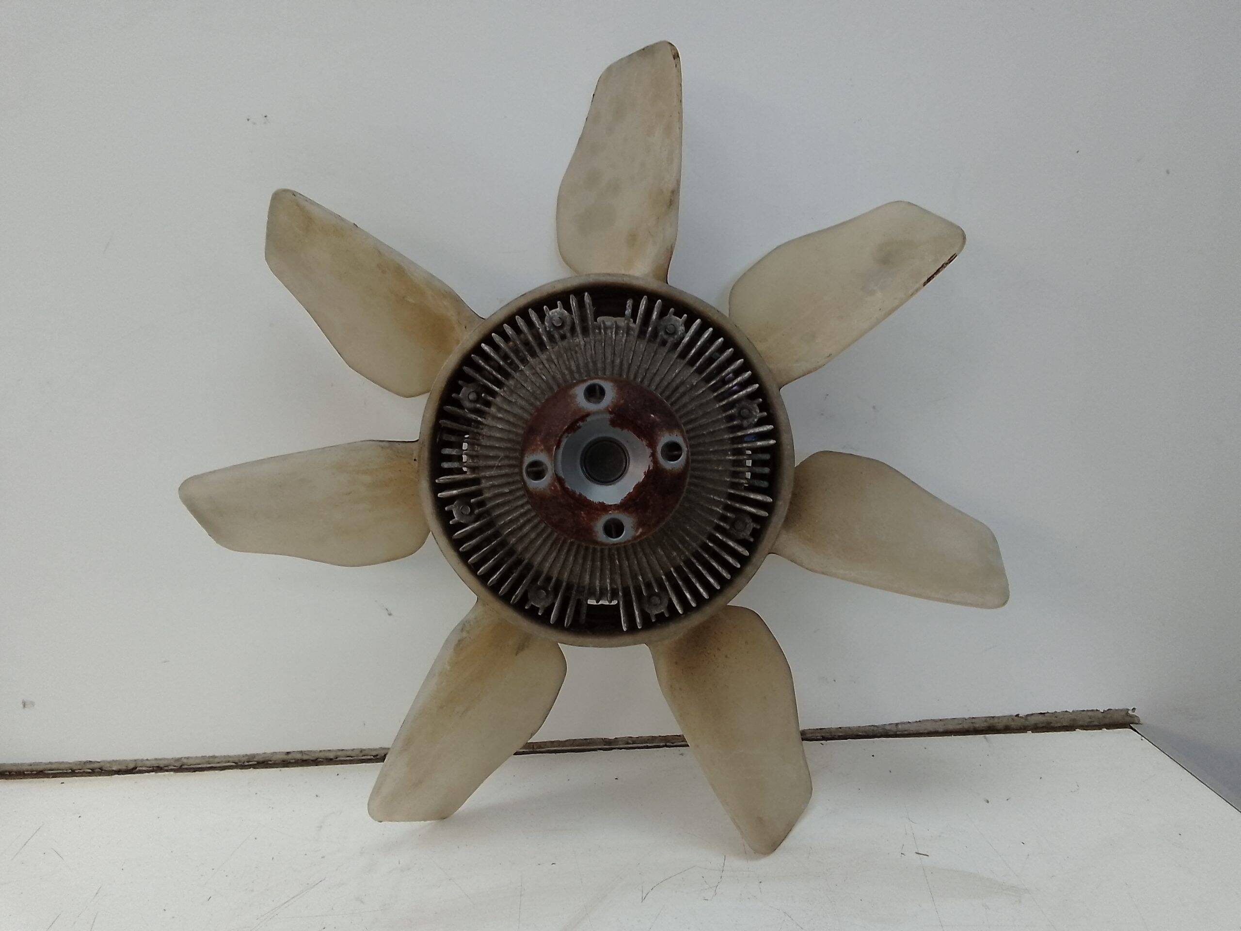 Electroventilador toyota land cruiser (j12)(2003->)