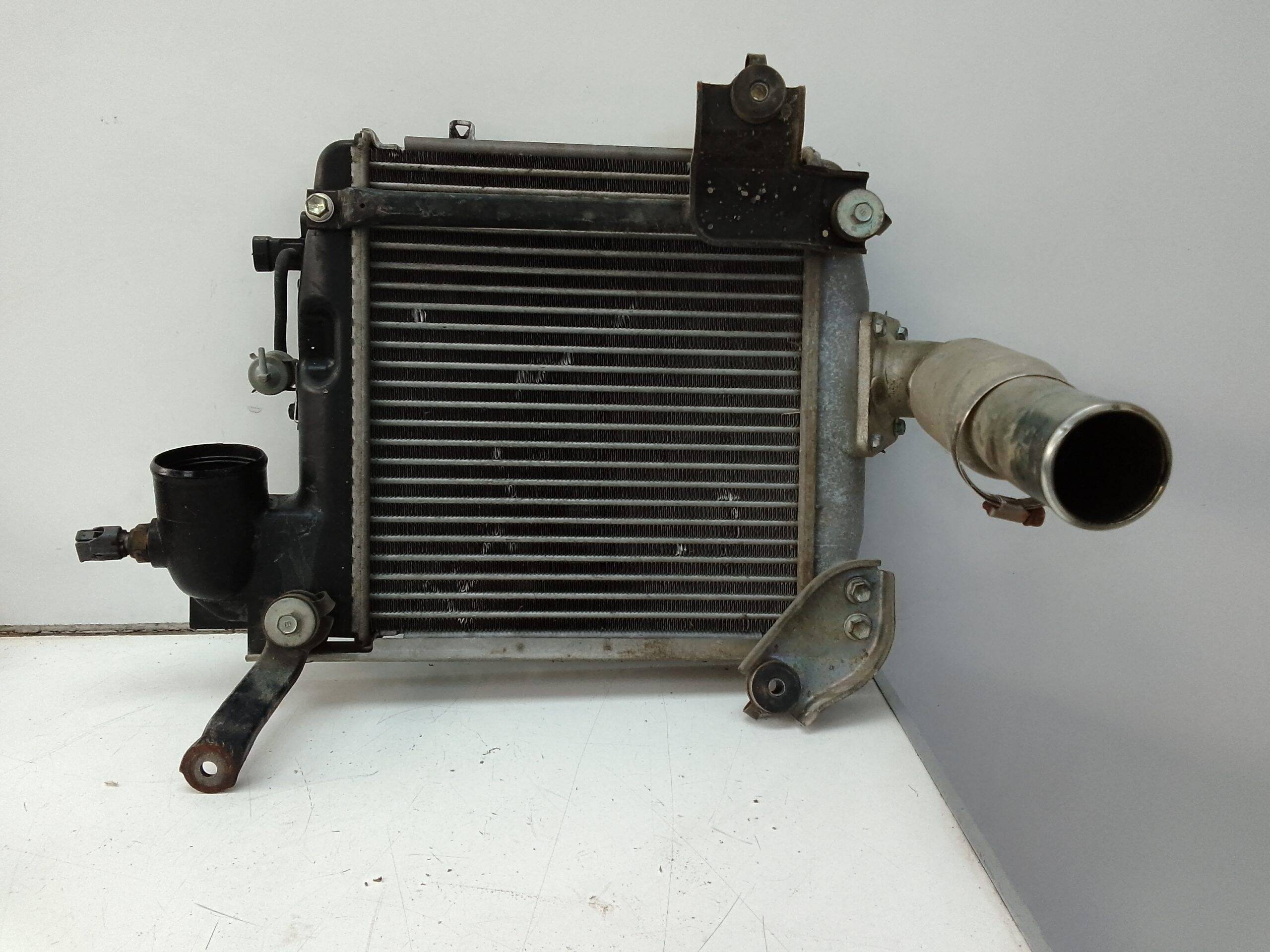 Intercooler toyota land cruiser (j12)(2003->)