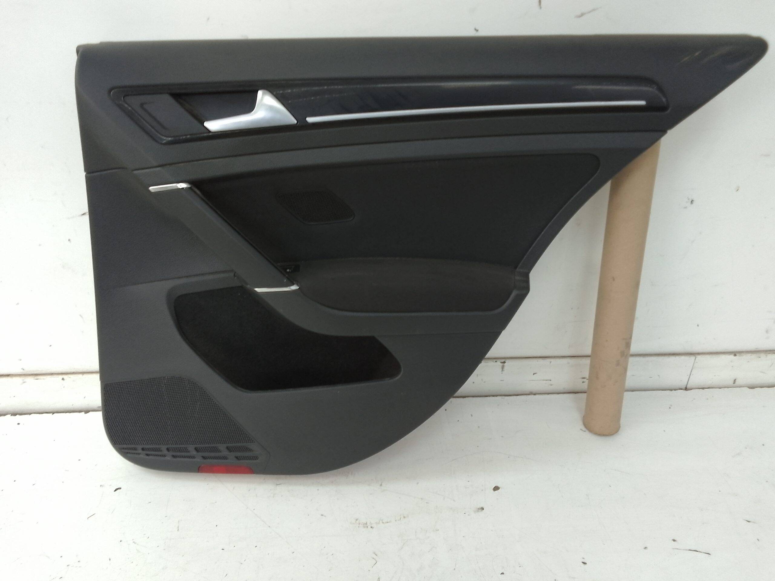 Guarnecido puerta trasera derecha volkswagen golf vii (5g1/be1)(09.2012->)