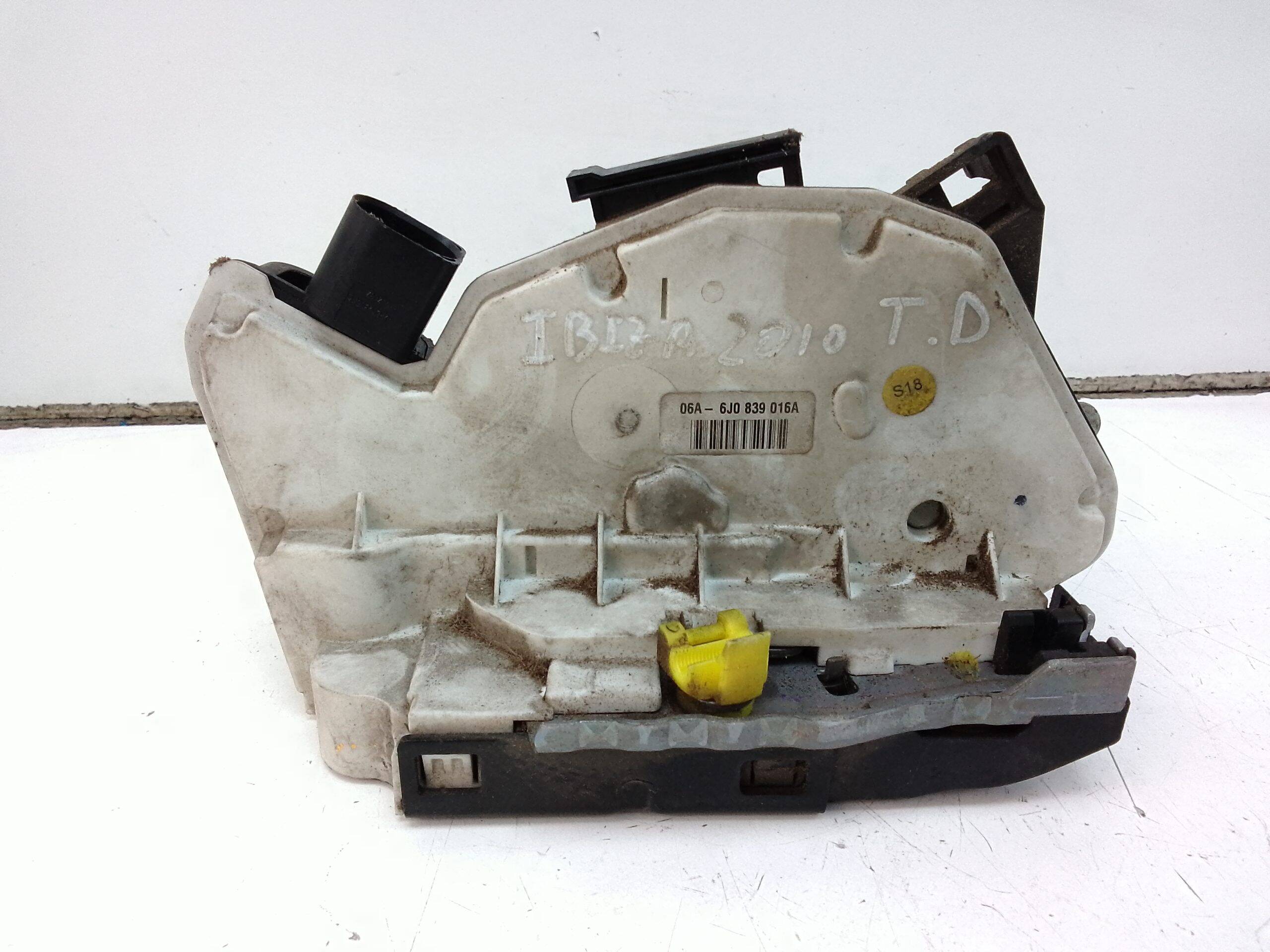 Cerradura puerta trasera derecha seat ibiza (6l1)(04.2002->)