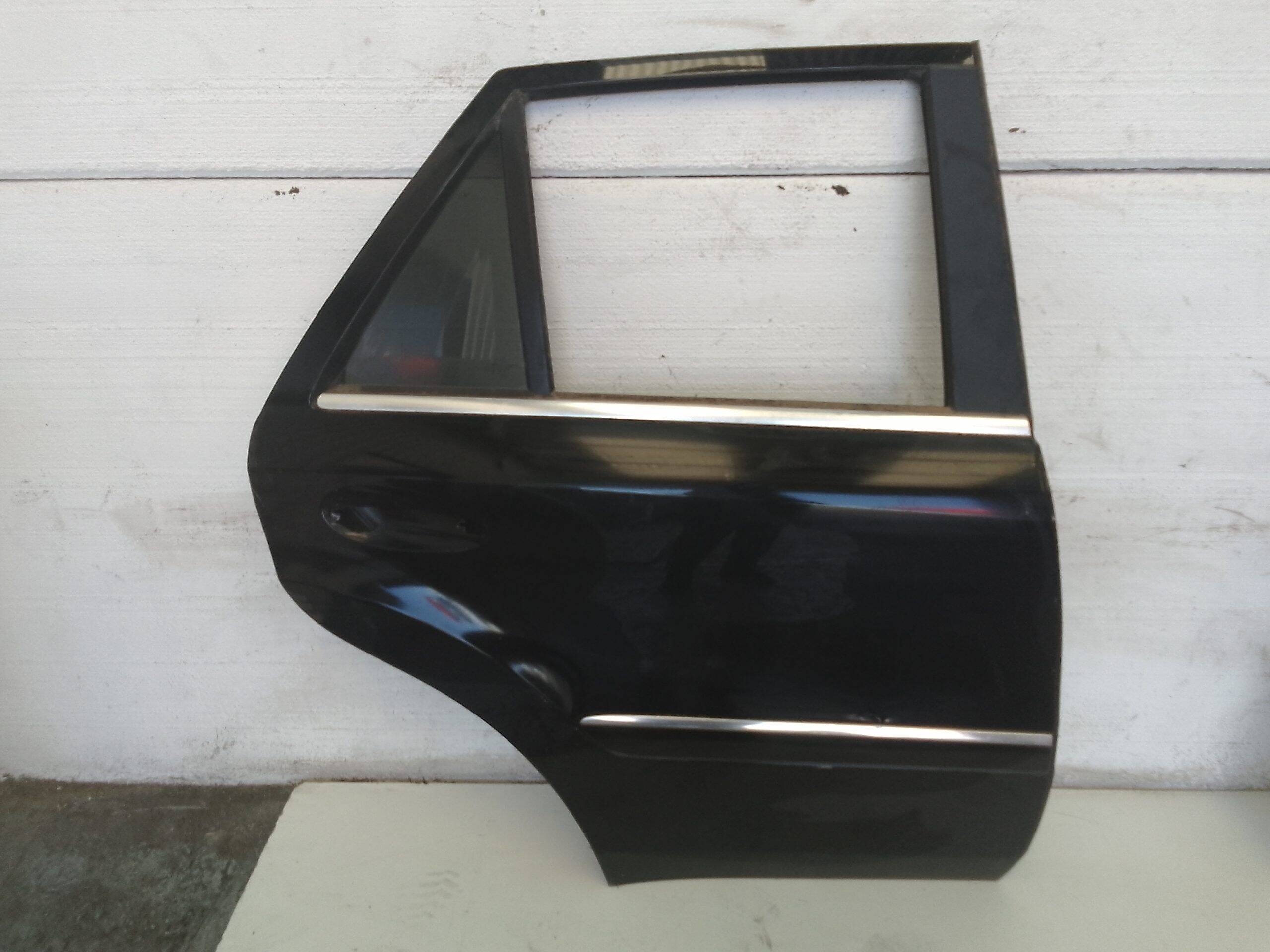 Puerta trasera derecha mercedes-benz clase m (bm 164)(03.2005->)