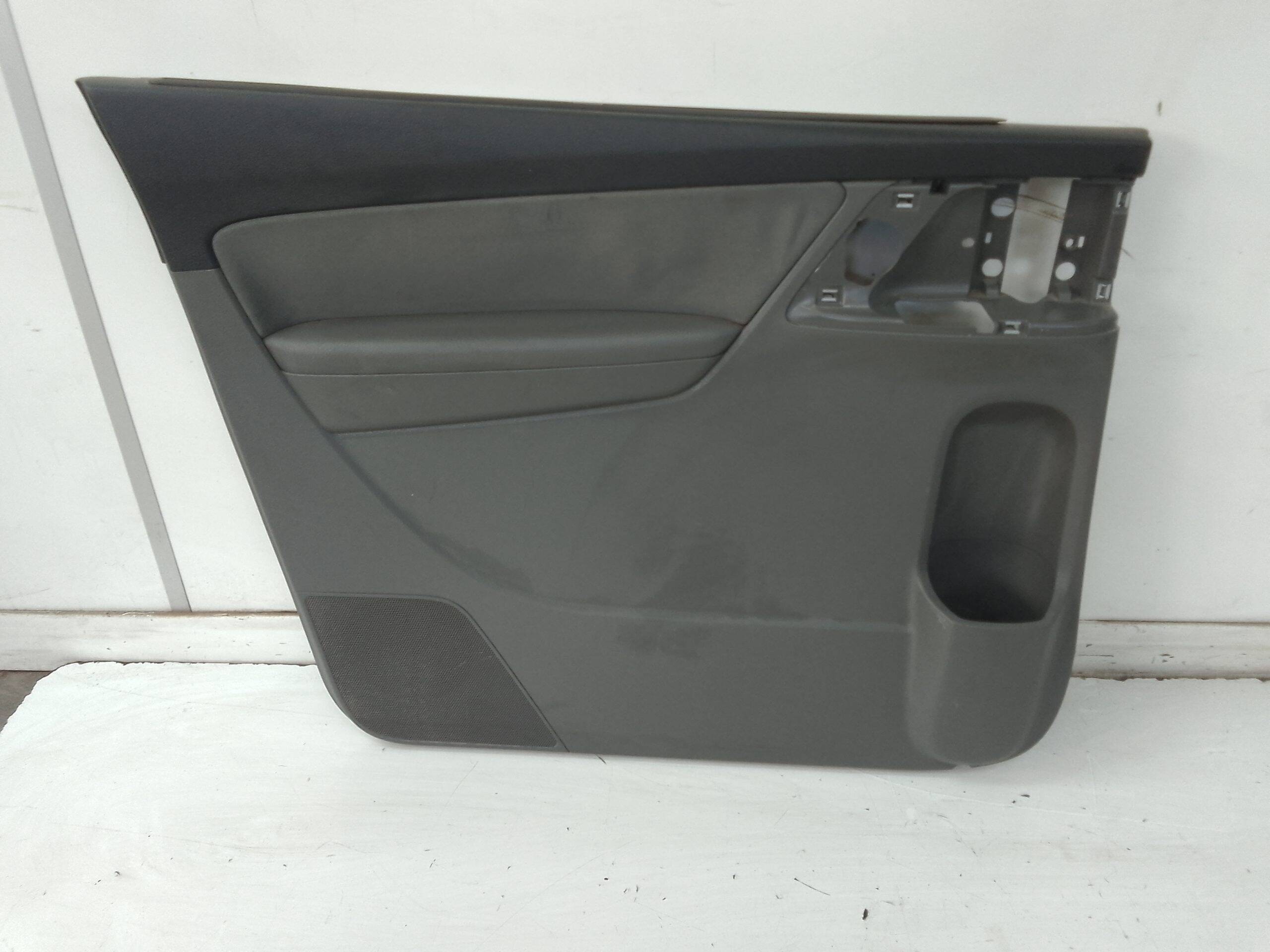 Guarnecido puerta trasera izquierda seat alhambra (710)(06.2010->)