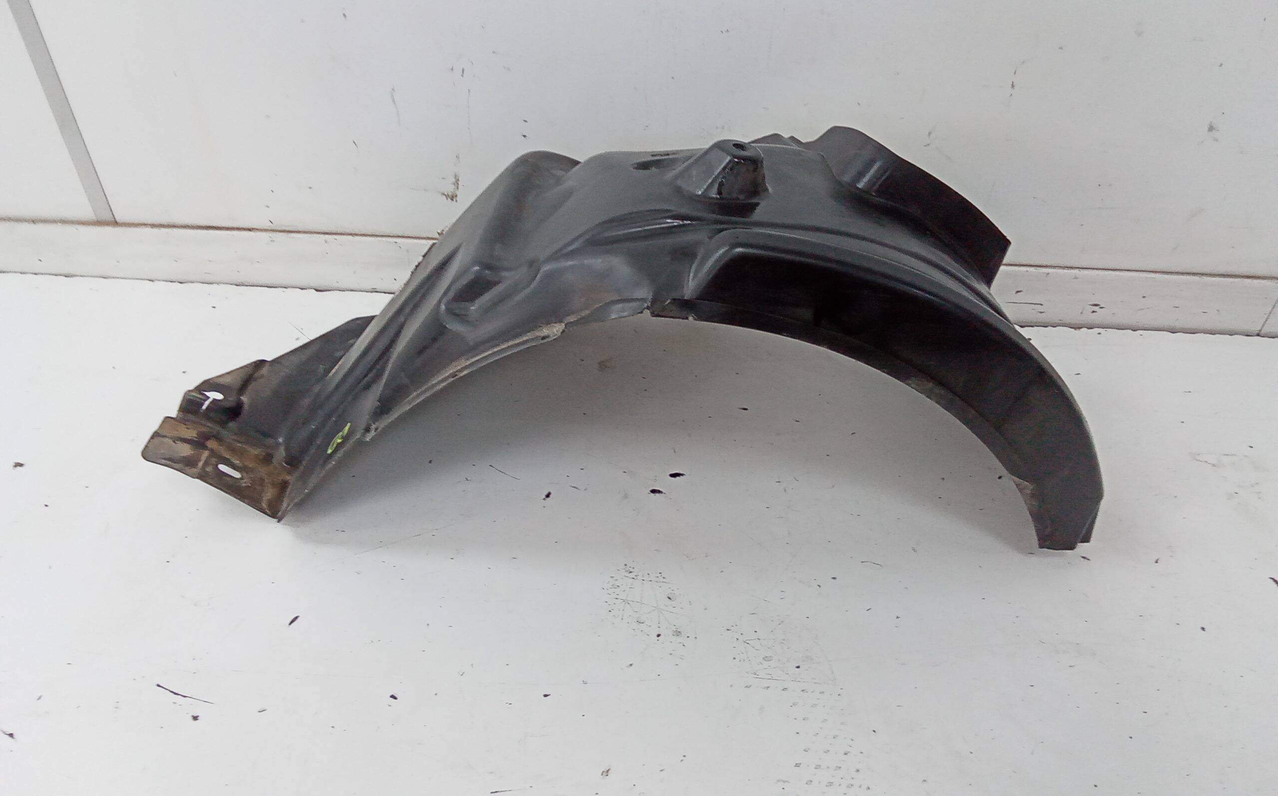 Pase de rueda delantero derecho bmw serie 1 cabrio (e88)(2007->)