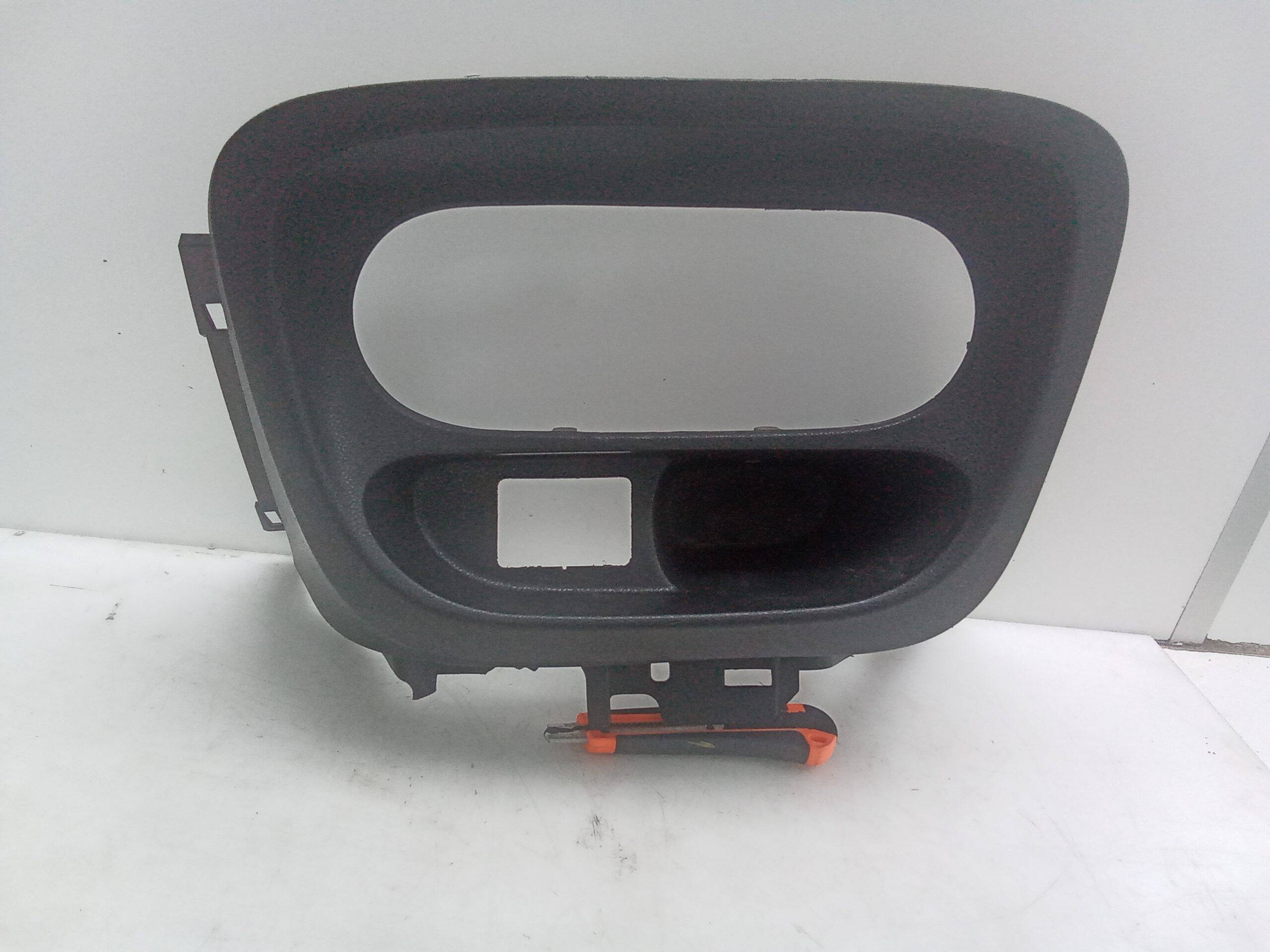 Guarnecido consola central fiat 500l (330)(2012->)