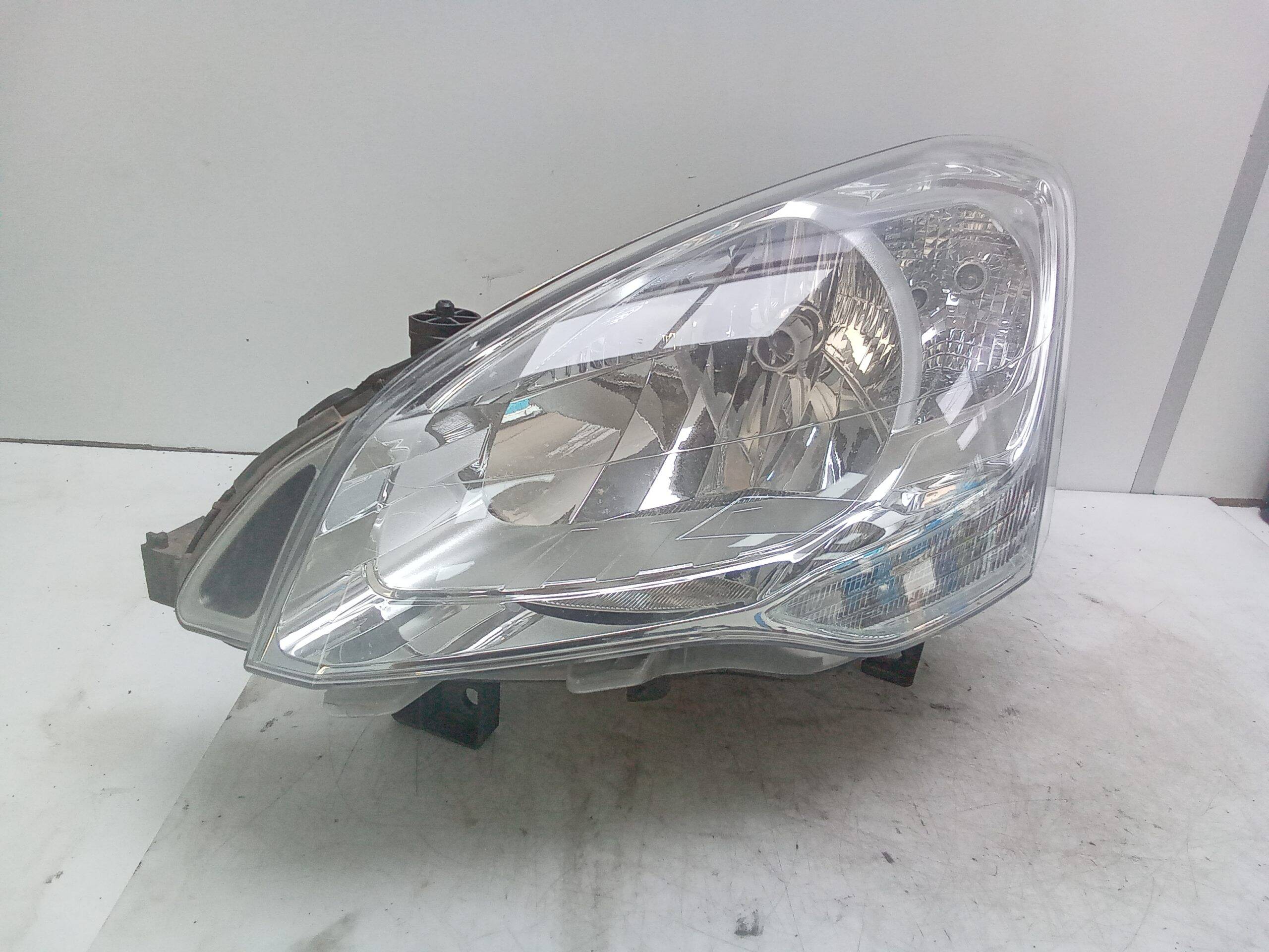 Faro izquierdo citroen berlingo combi (2008->)