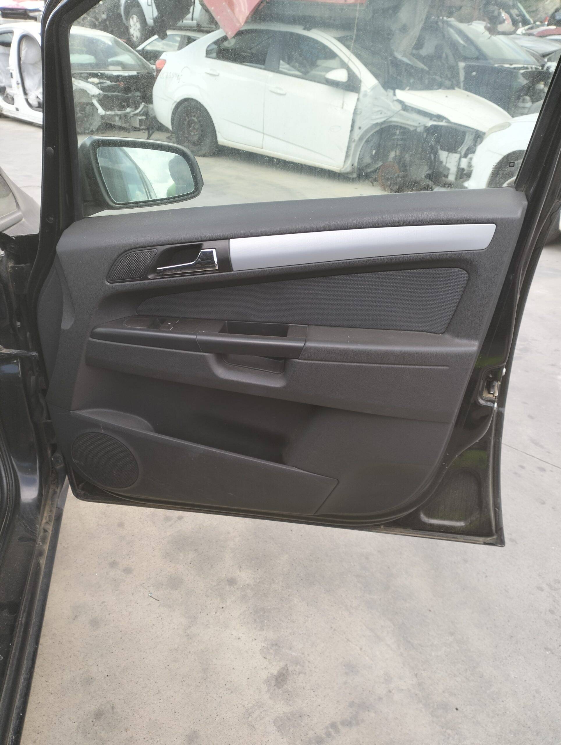 Guarnecido puerta delantera derecha opel zafira b (2005->)