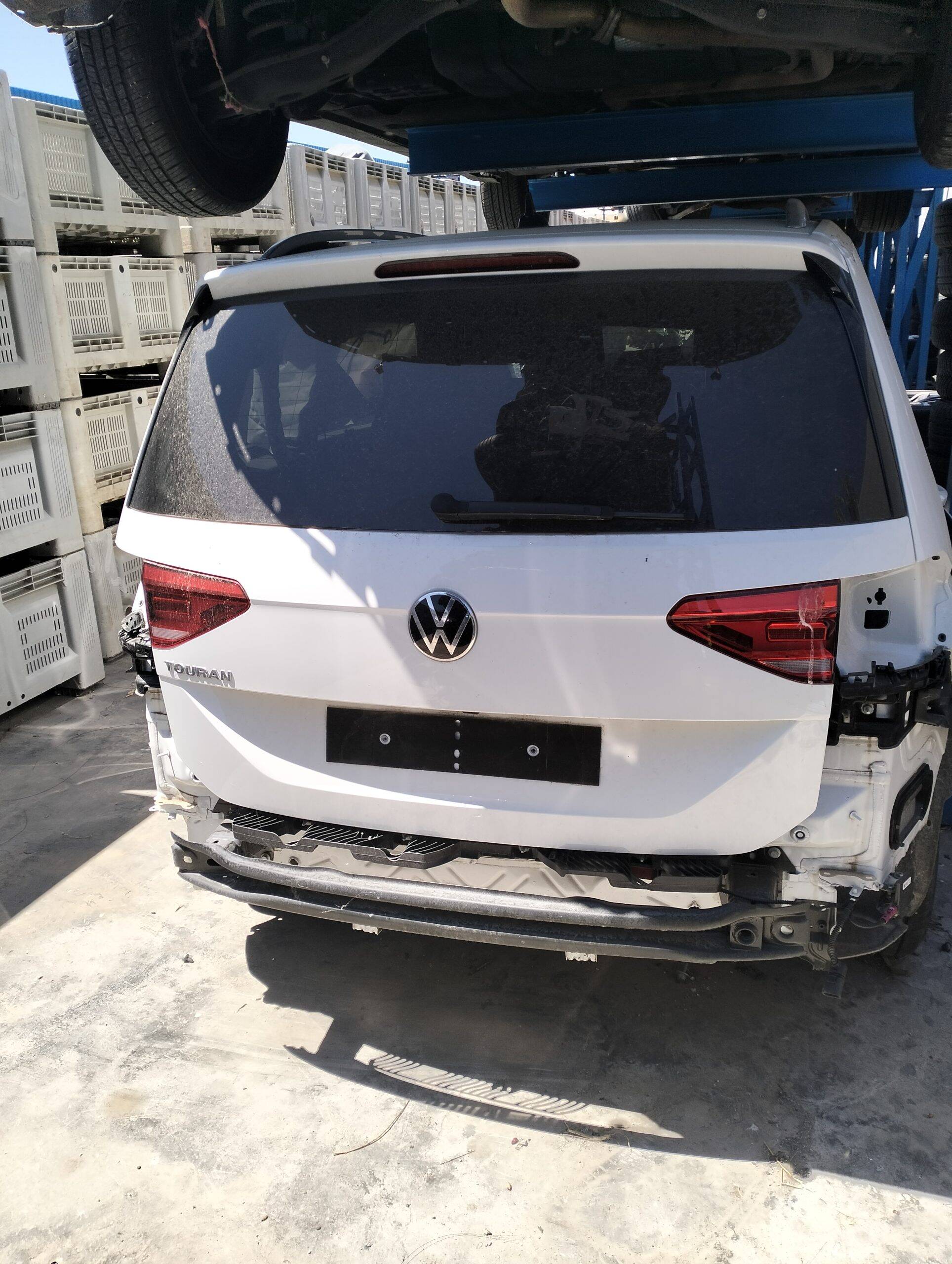 Porton trasero volkswagen touran (5t1)(04.2015->)