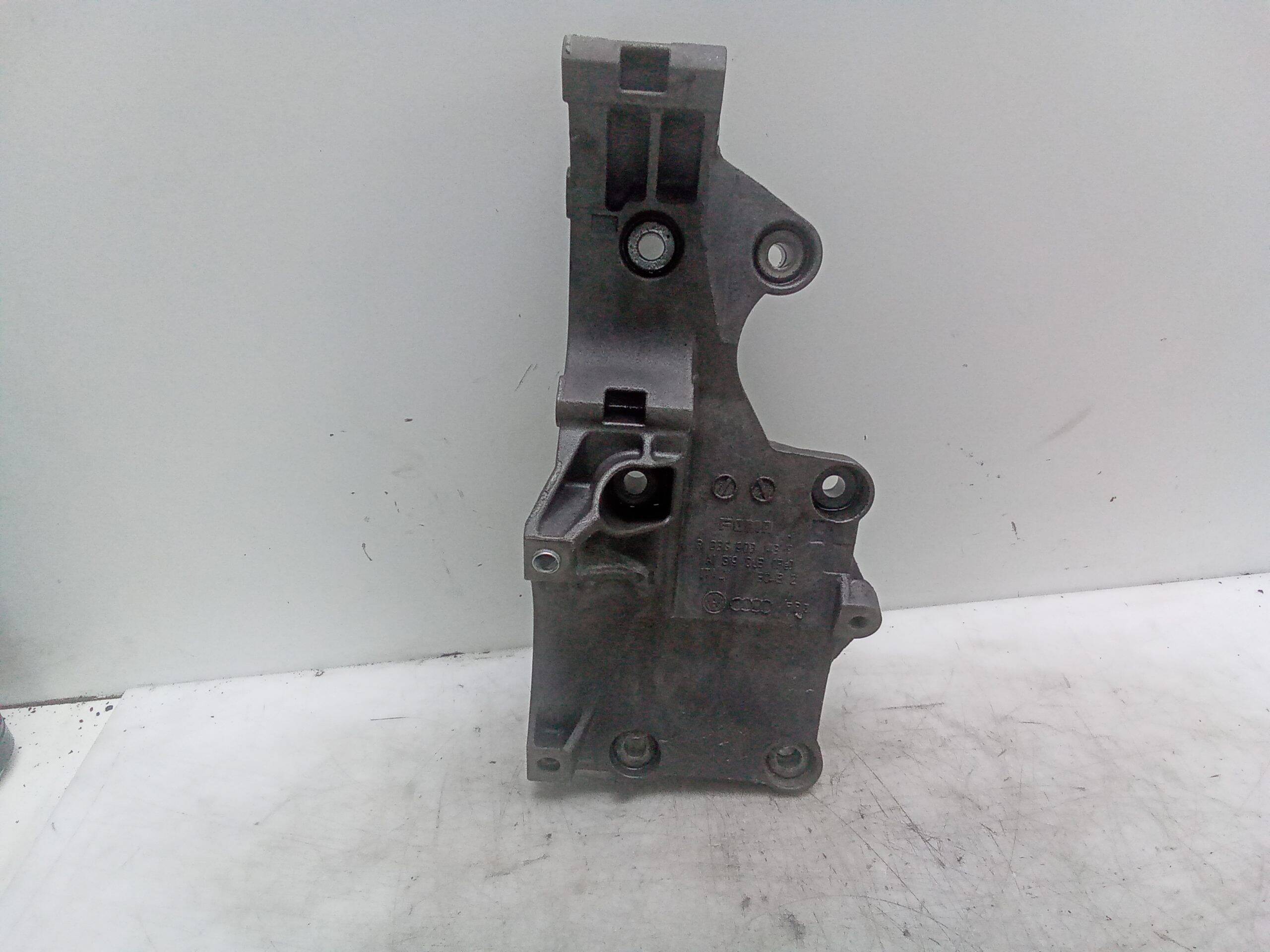 Soporte alternador volkswagen golf v variant (1k5)(2007->)