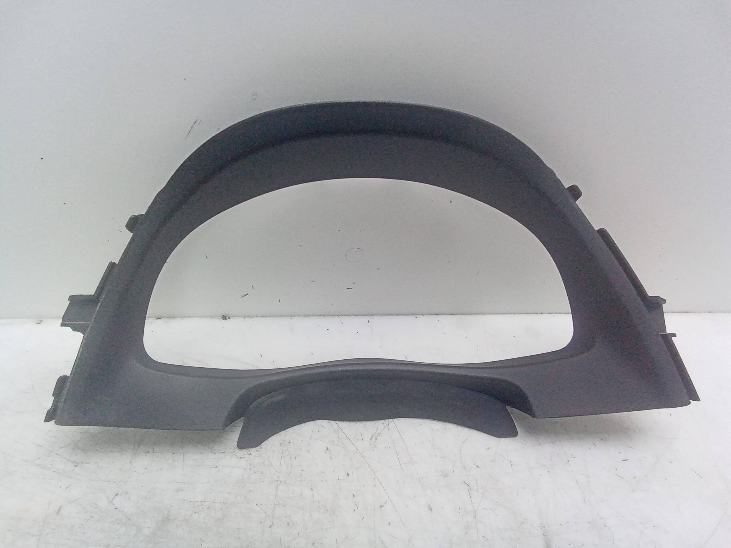 Moldura cuadro instrumentos toyota auris (e18)(10.2012->)