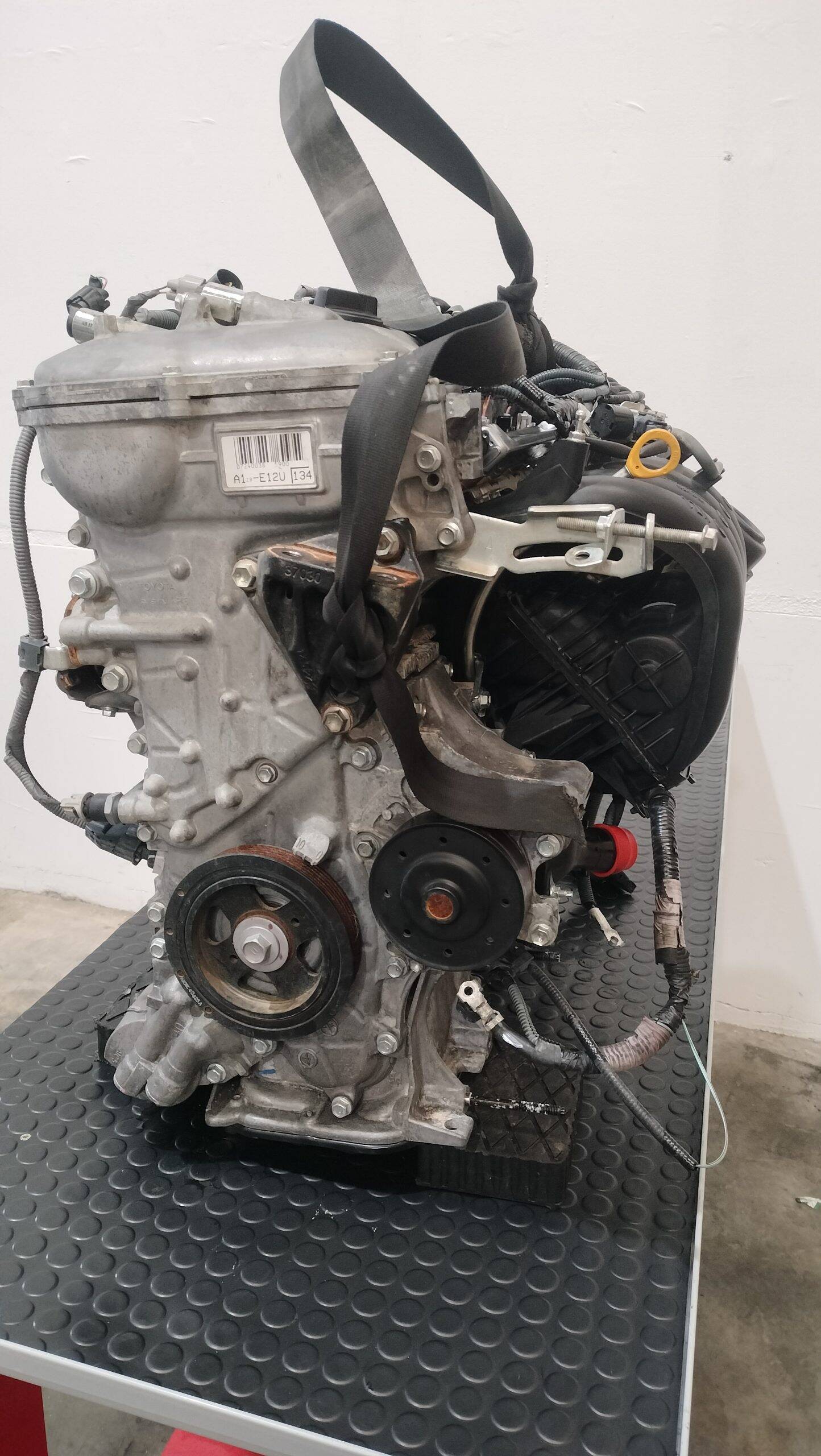 Motor completo toyota prius + (zvw40)(2012->)