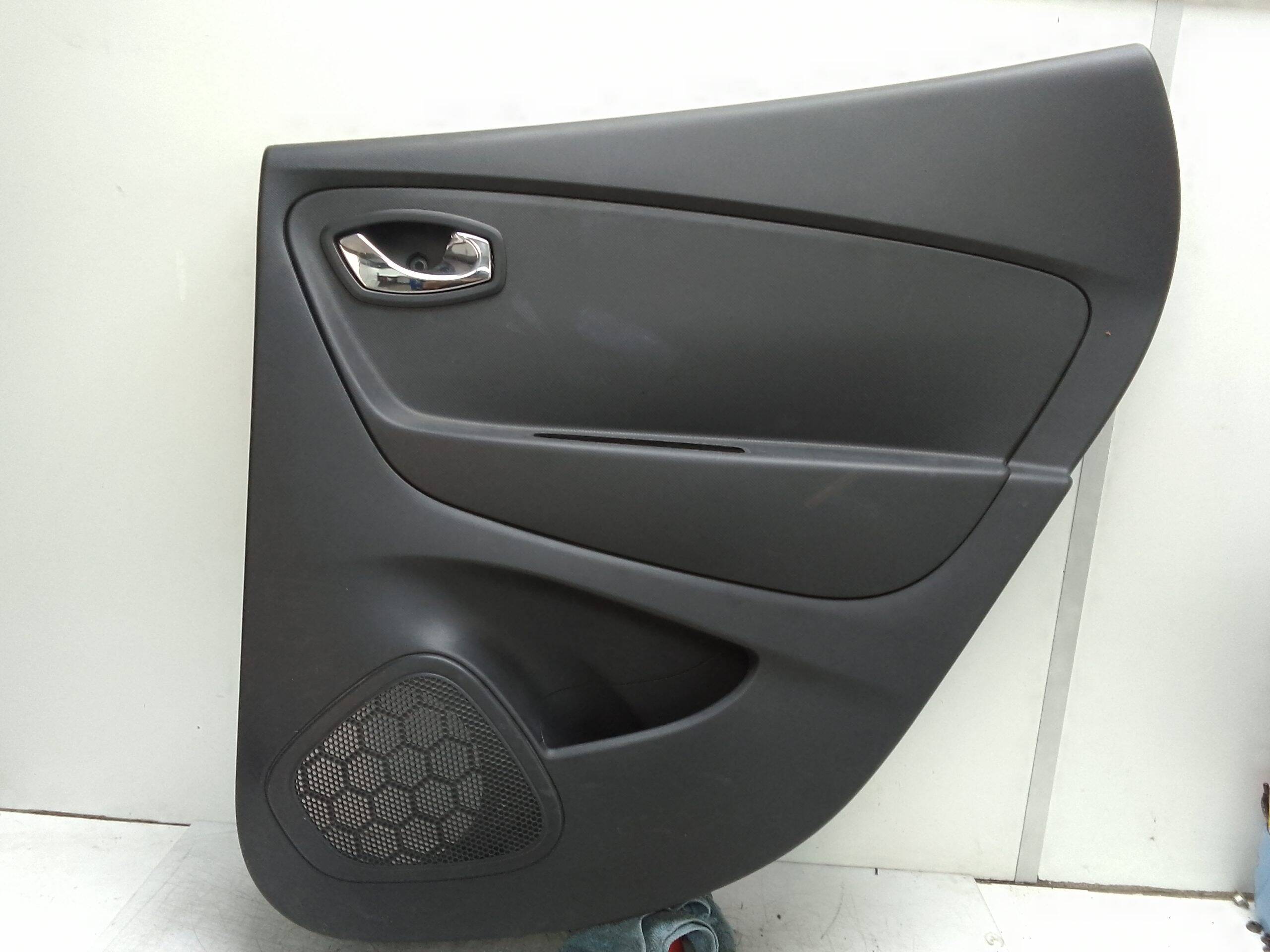 Guarnecido puerta trasera derecha renault captur i (2013->)