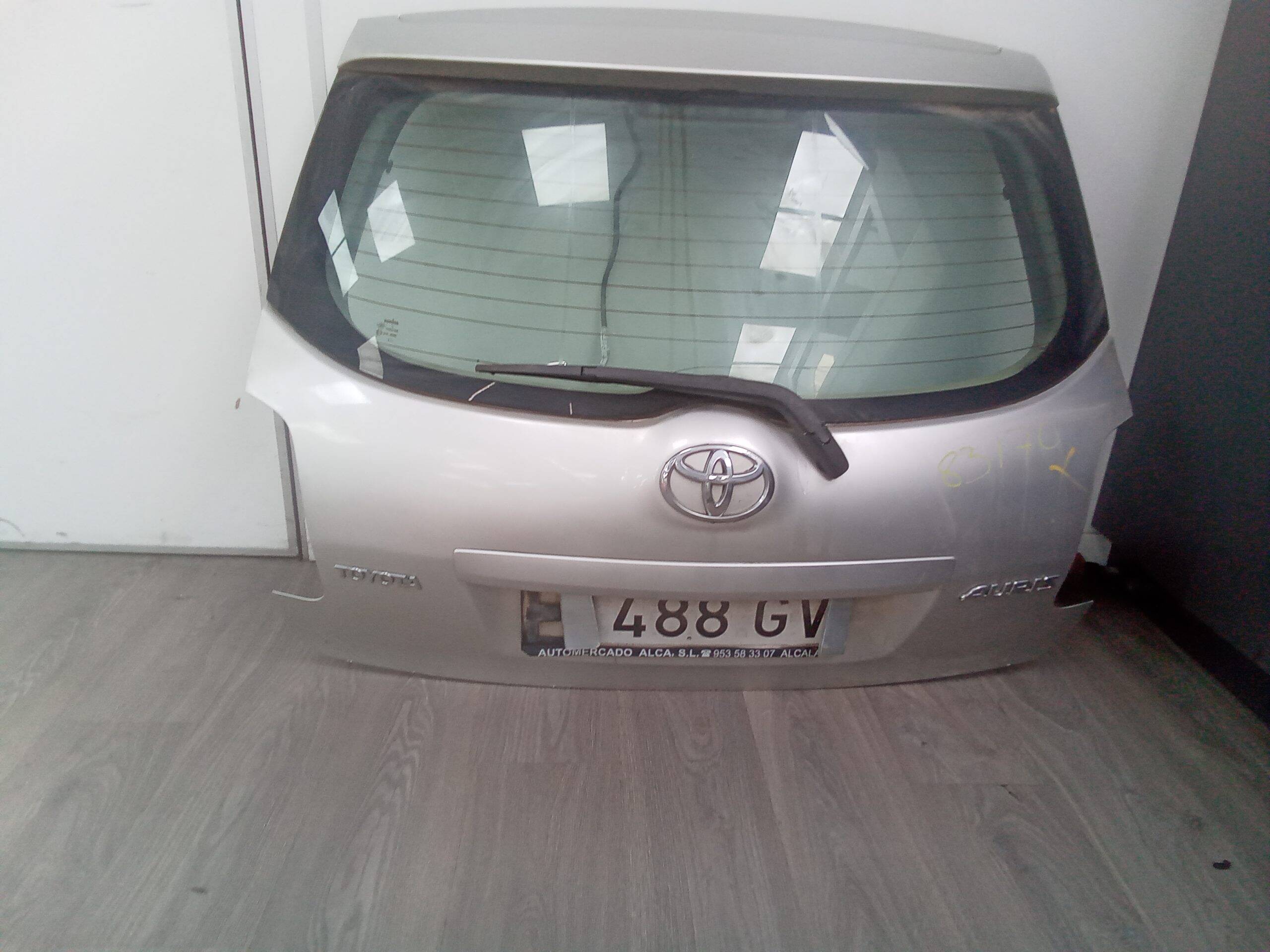 Porton trasero toyota auris (e15)(10.2006->)