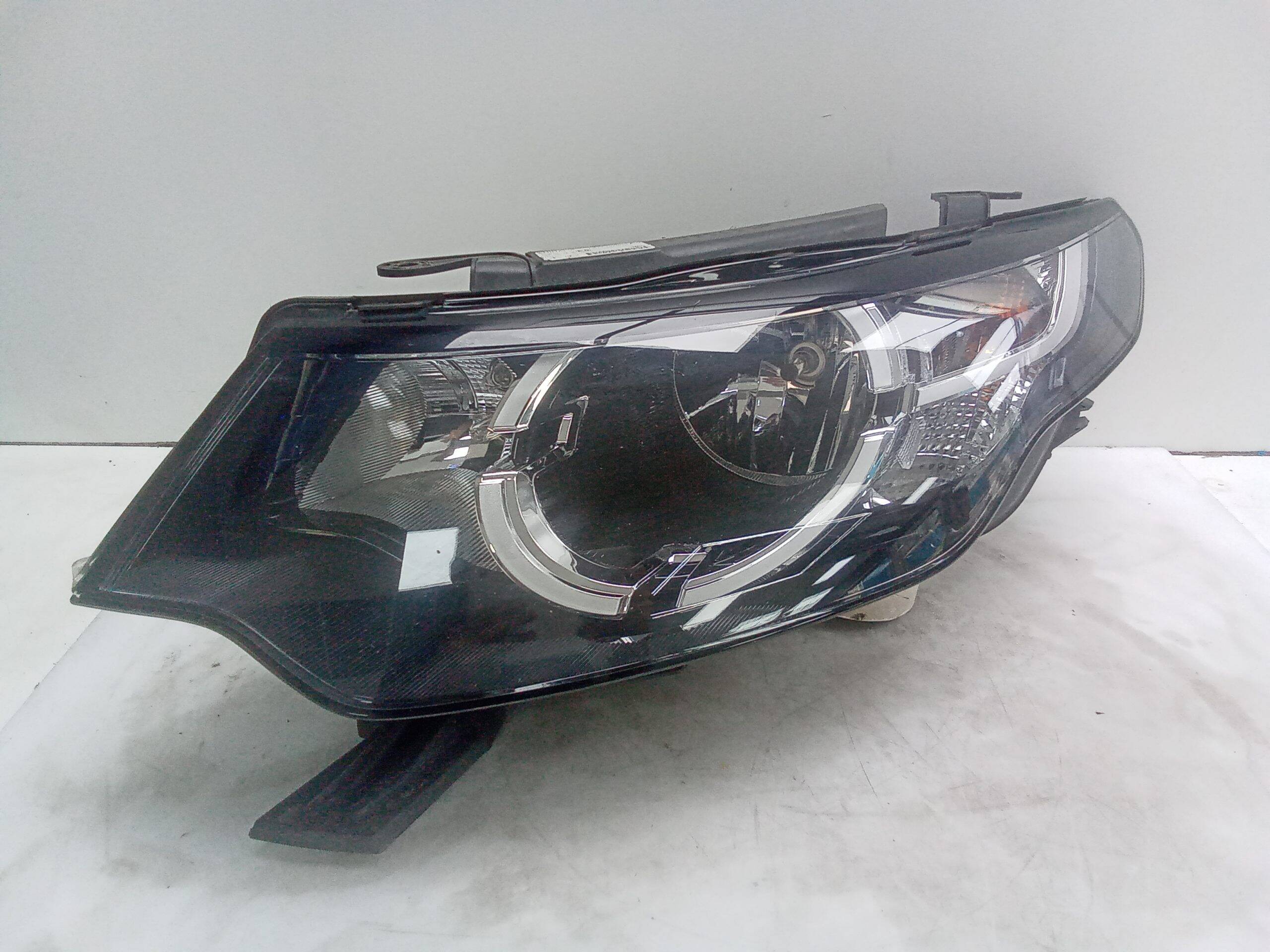 Faro izquierdo land rover discovery sport (02.2015->)