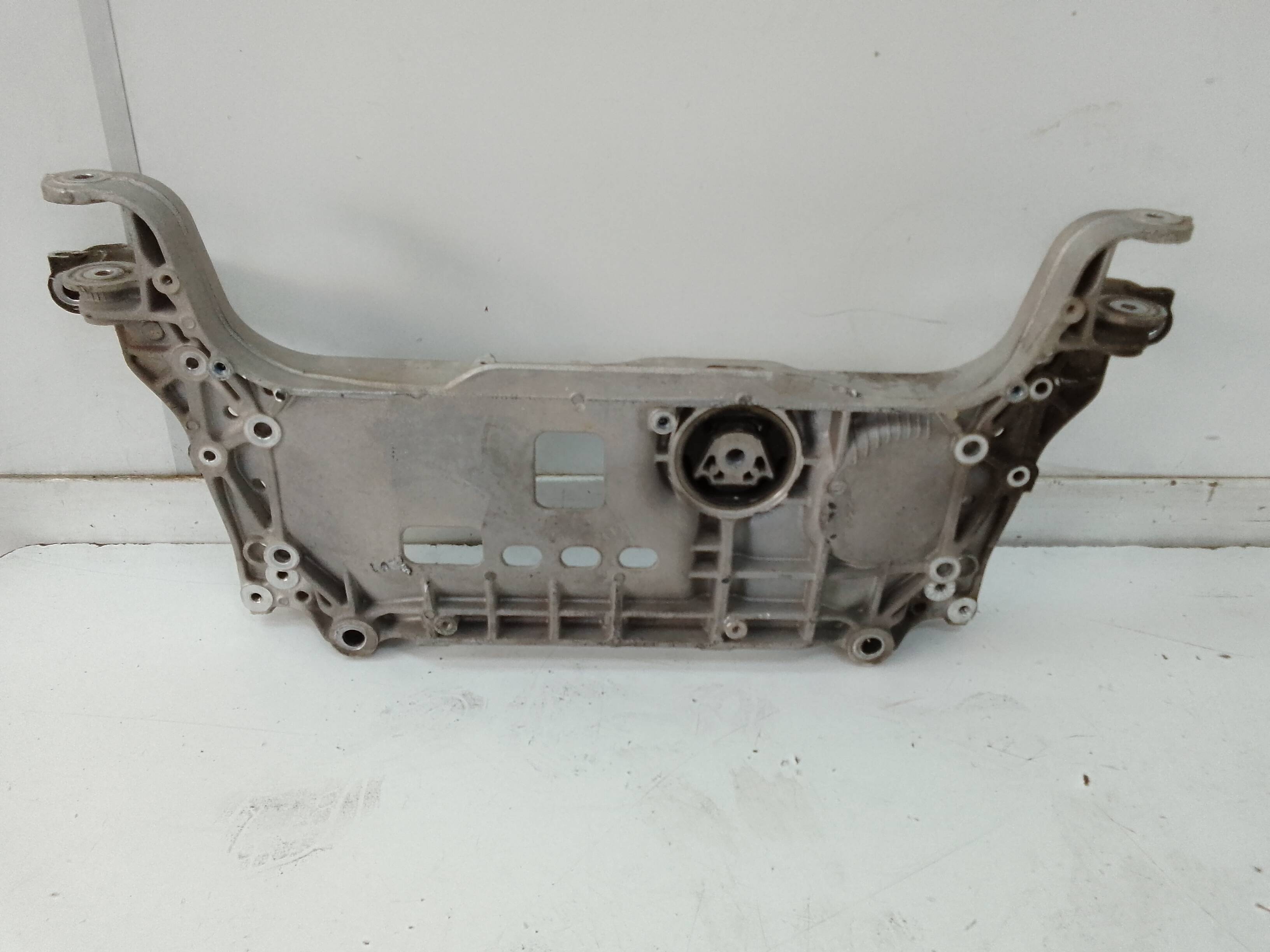 Cuna de motor seat alhambra (710)(06.2010->)