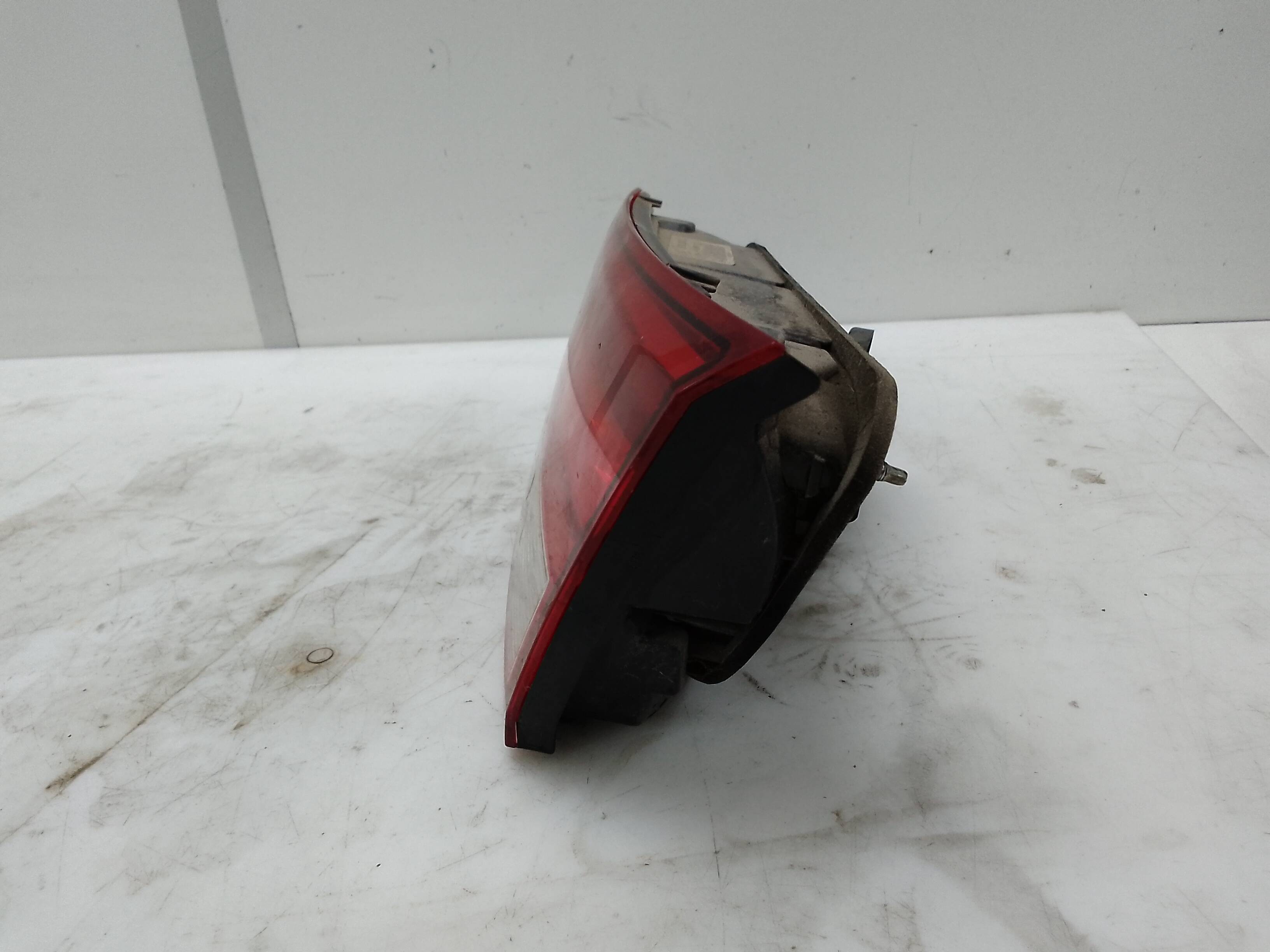 Piloto trasero derecho seat leon (5f1)(09.2012->)