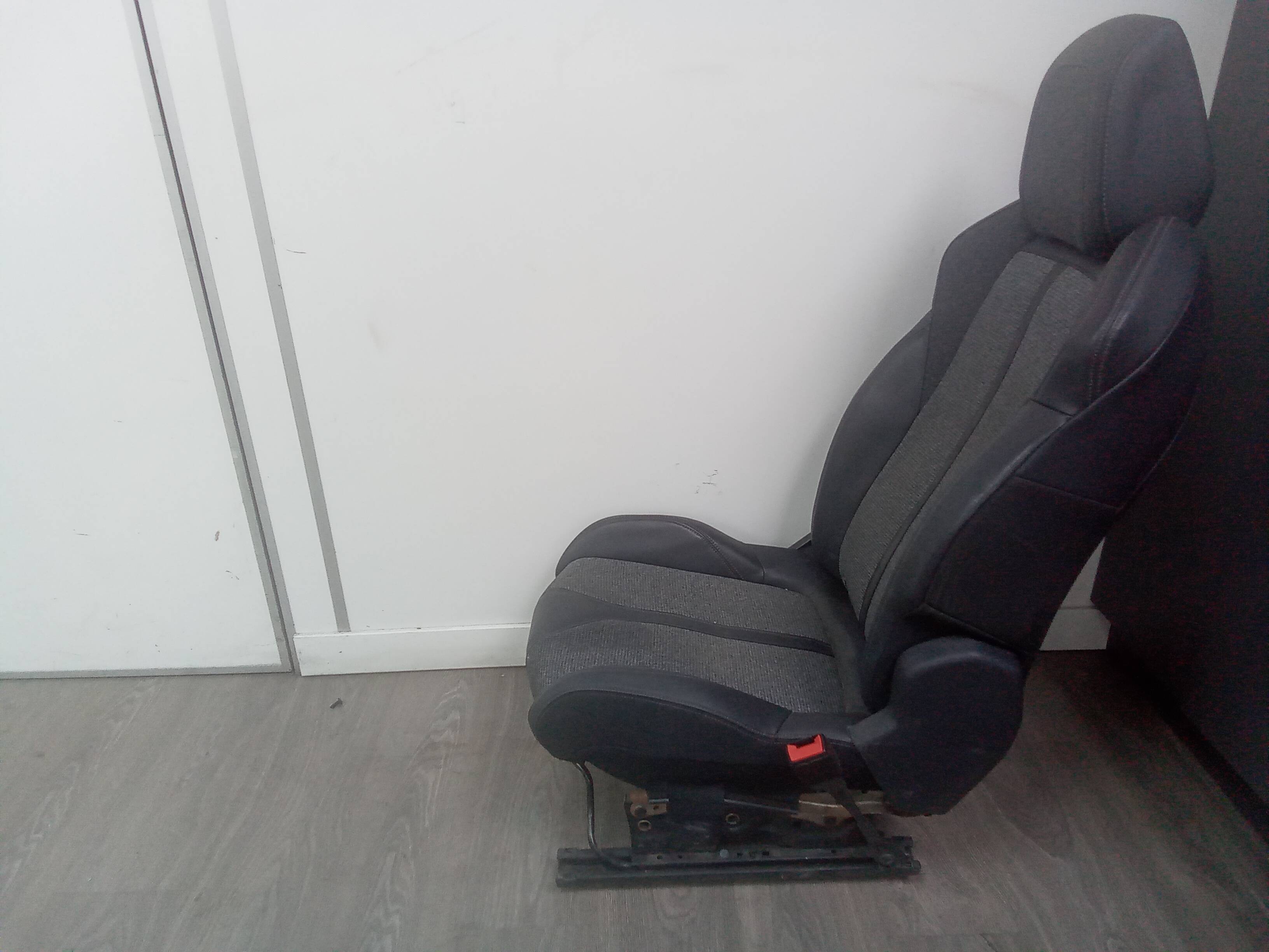 Asiento delantero derecho peugeot 3008 (07.2016->)