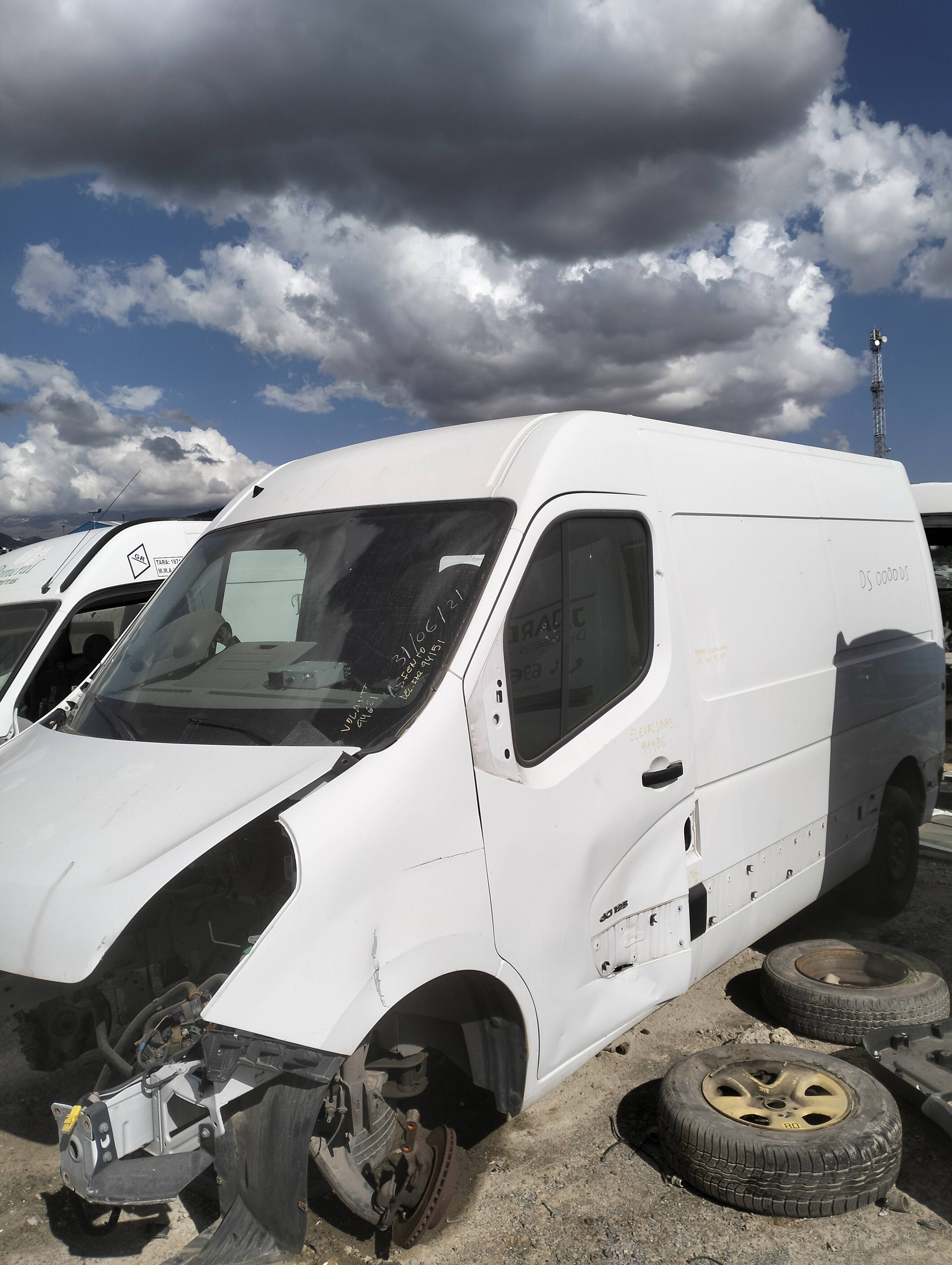 Corte chapa renault master iii furgón (02.2010->)