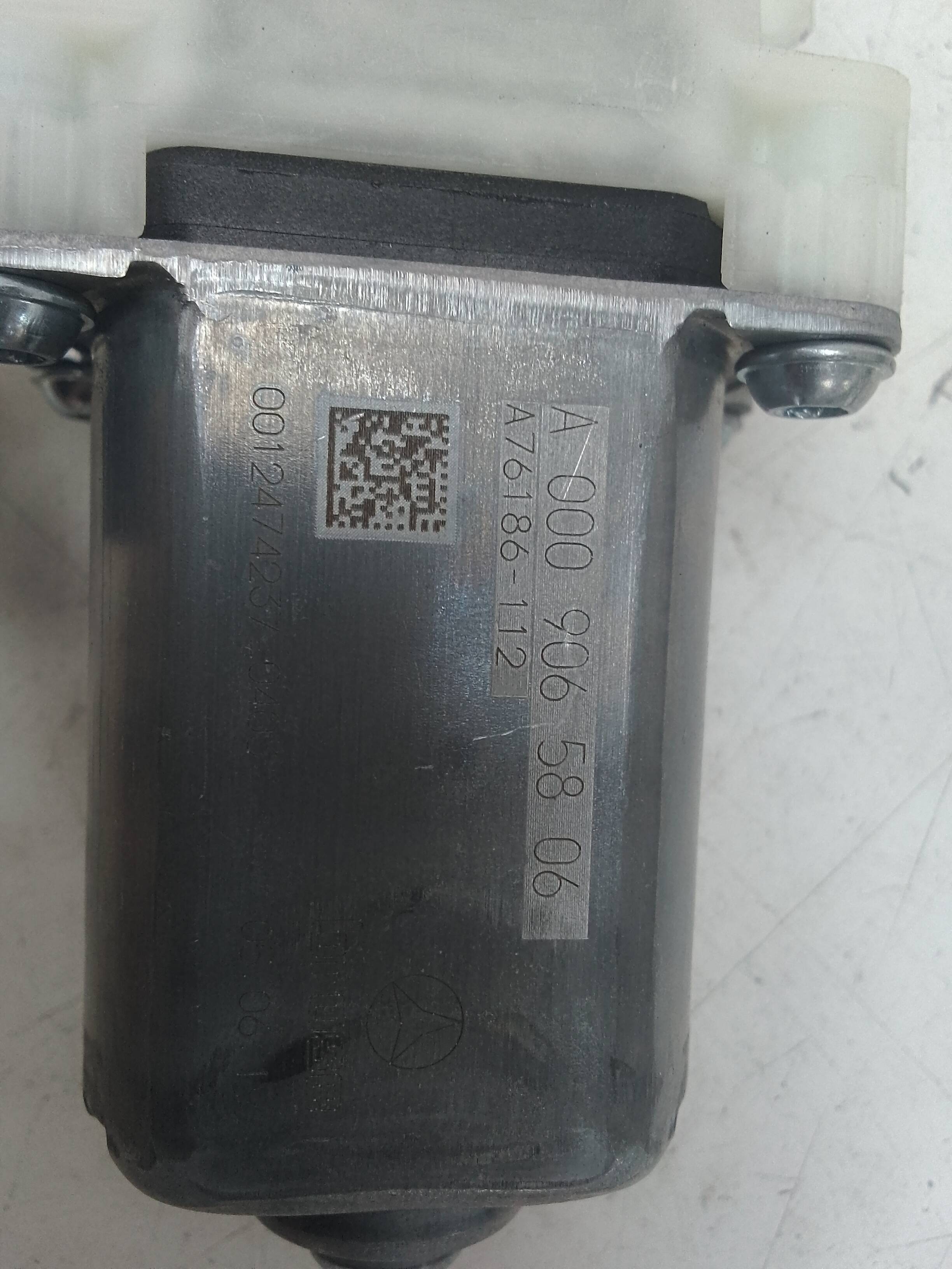 Motor elevalunas delantero izquierdo mercedes-benz clase a (bm 177)(03.2018->)