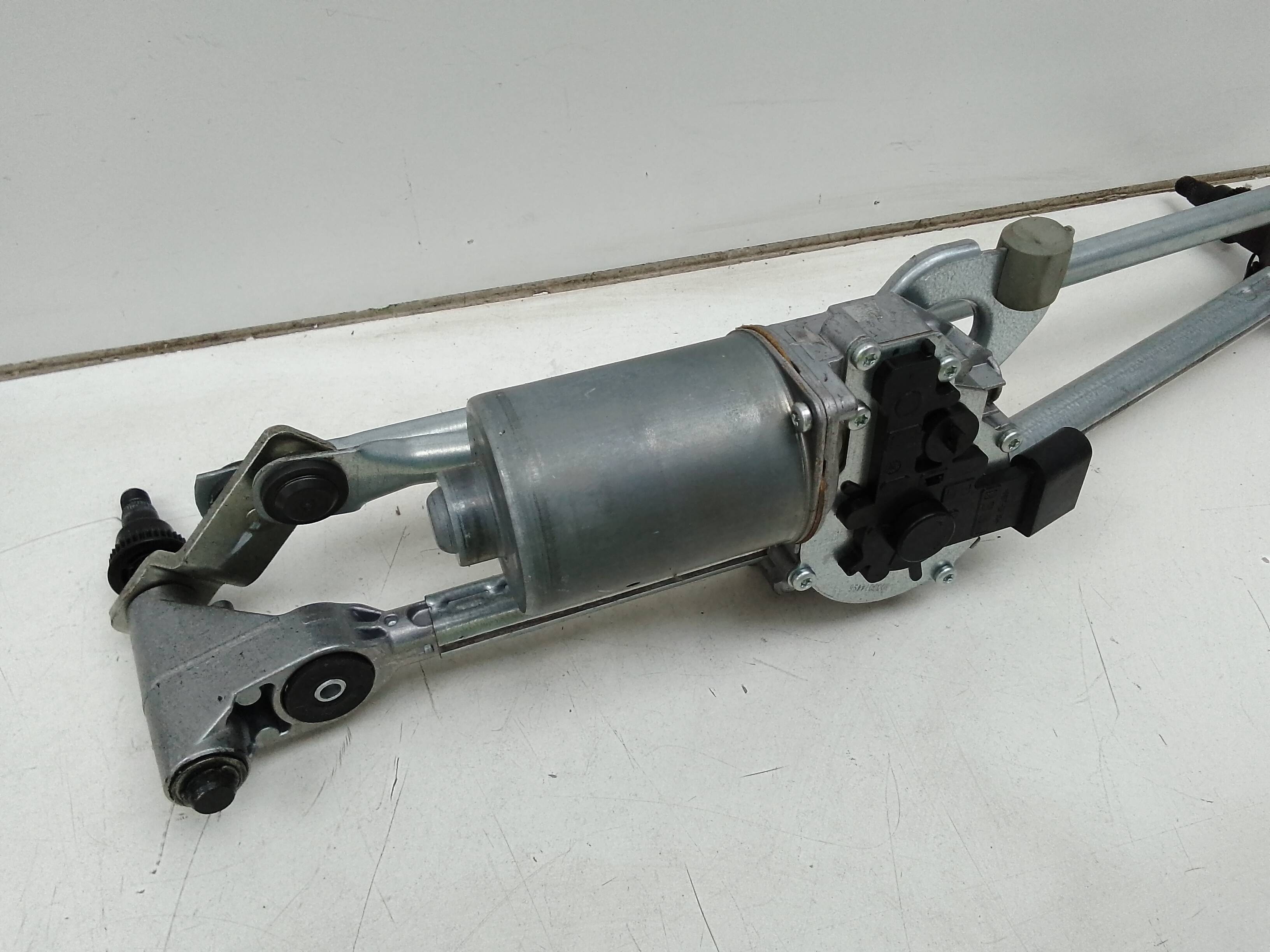 Motor limpia delantero bmw serie x1 (e84)(2009->)