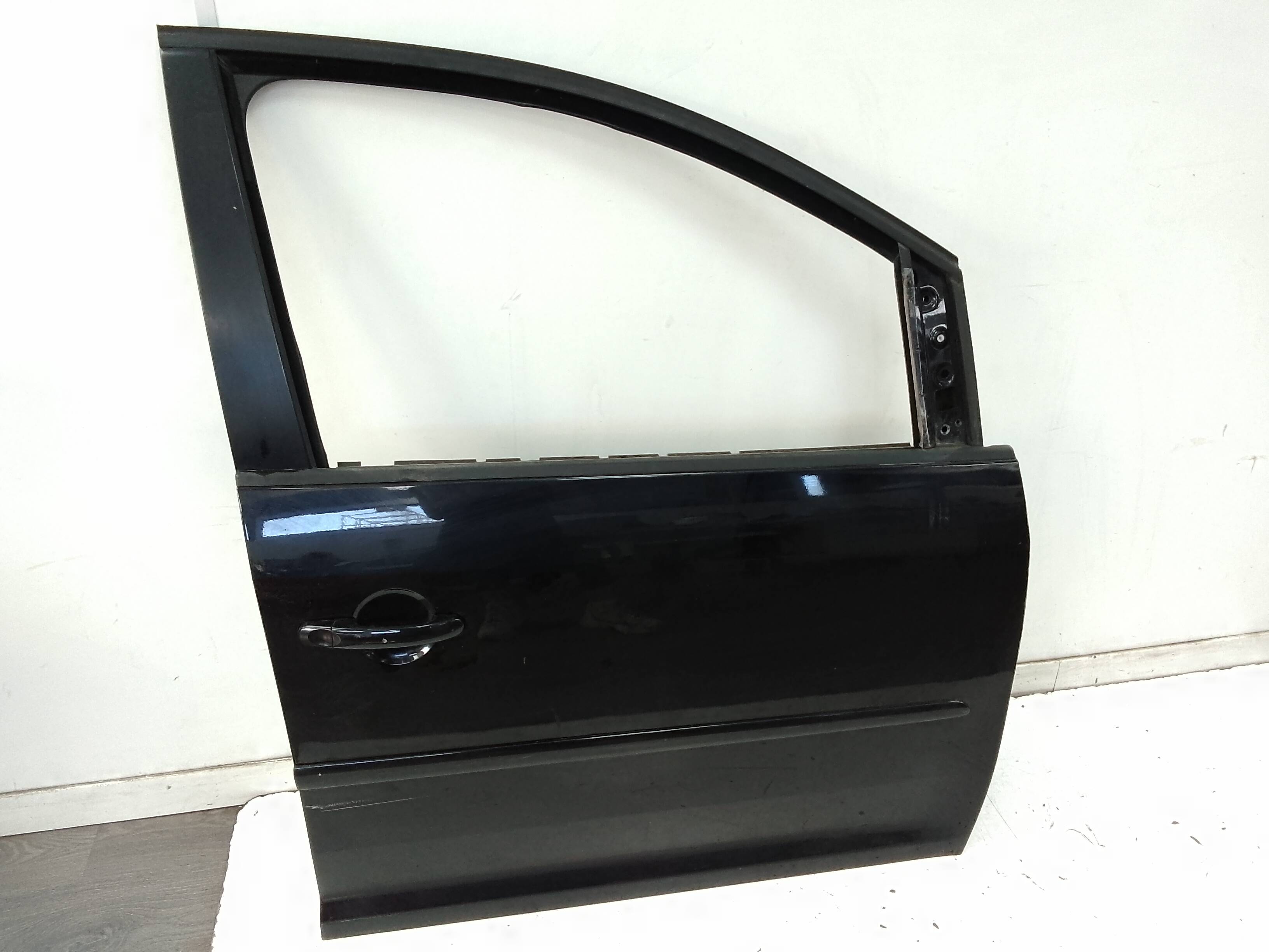 Puerta delantera derecha volkswagen touran (1t3)(08.2010->)