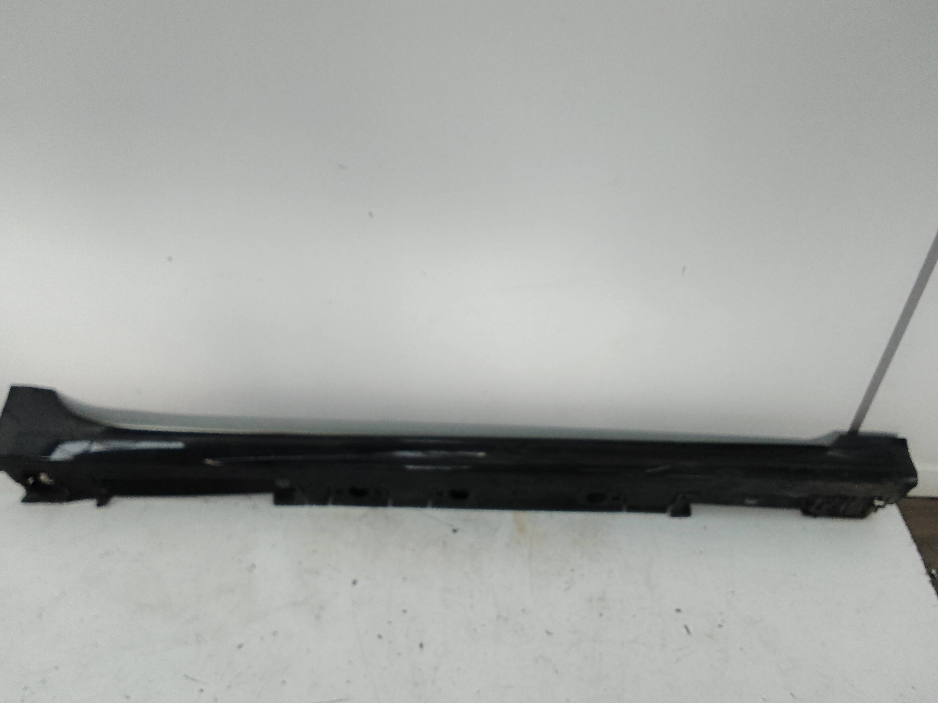 Spoiler talonera derecha toyota corolla (e21)(2019->)