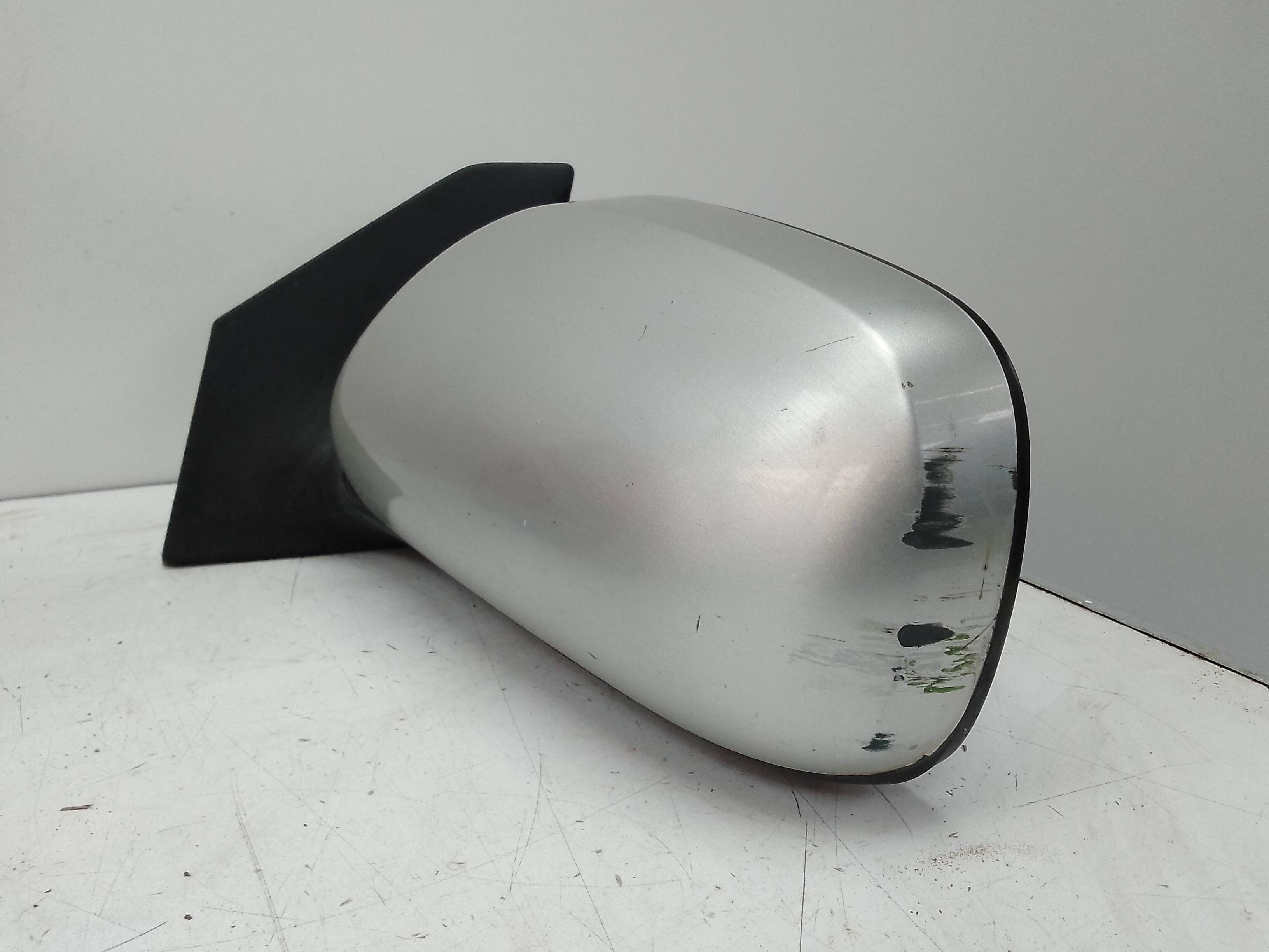 Retrovisor izquierdo toyota avensis berlina (t25)(2003->)