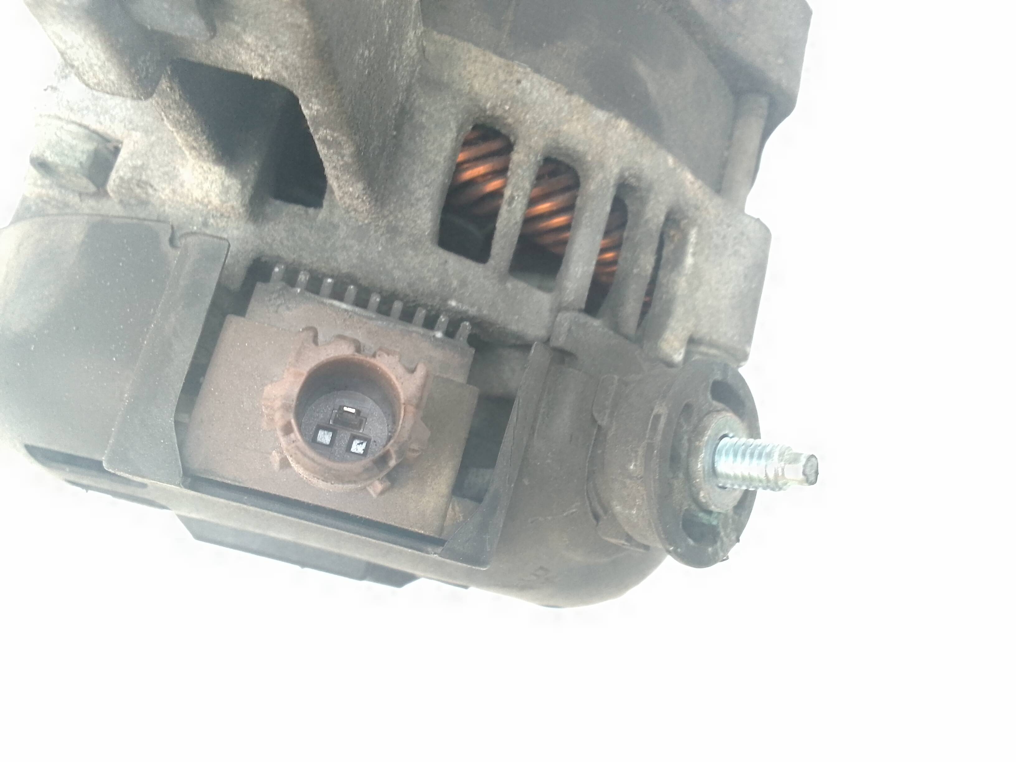 Alternador toyota auris (e18)(10.2012->)