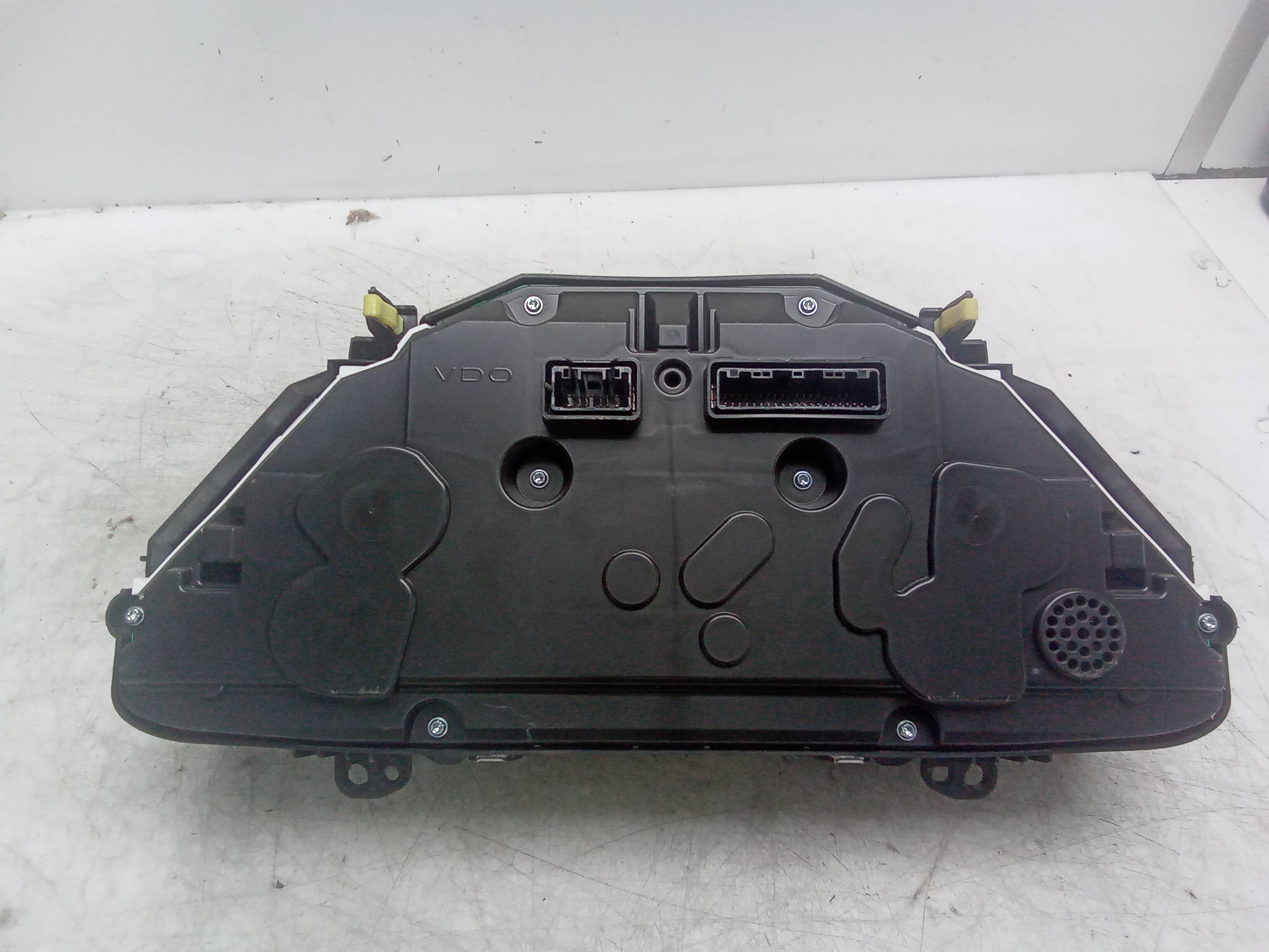 Cuadro instrumentos toyota auris touring sports (e18)(10.2012->)