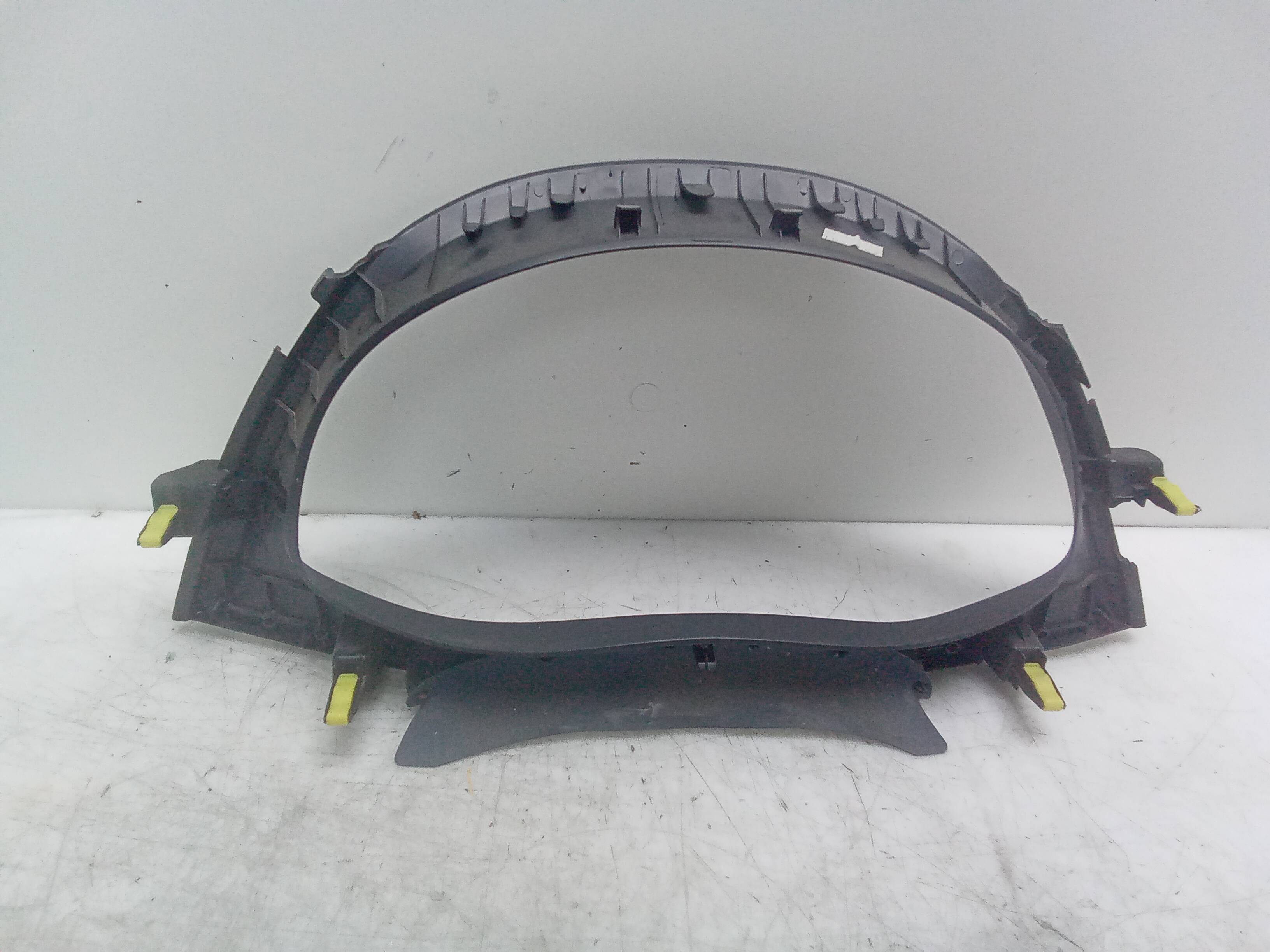 Moldura cuadro instrumentos toyota auris (e18)(10.2012->)