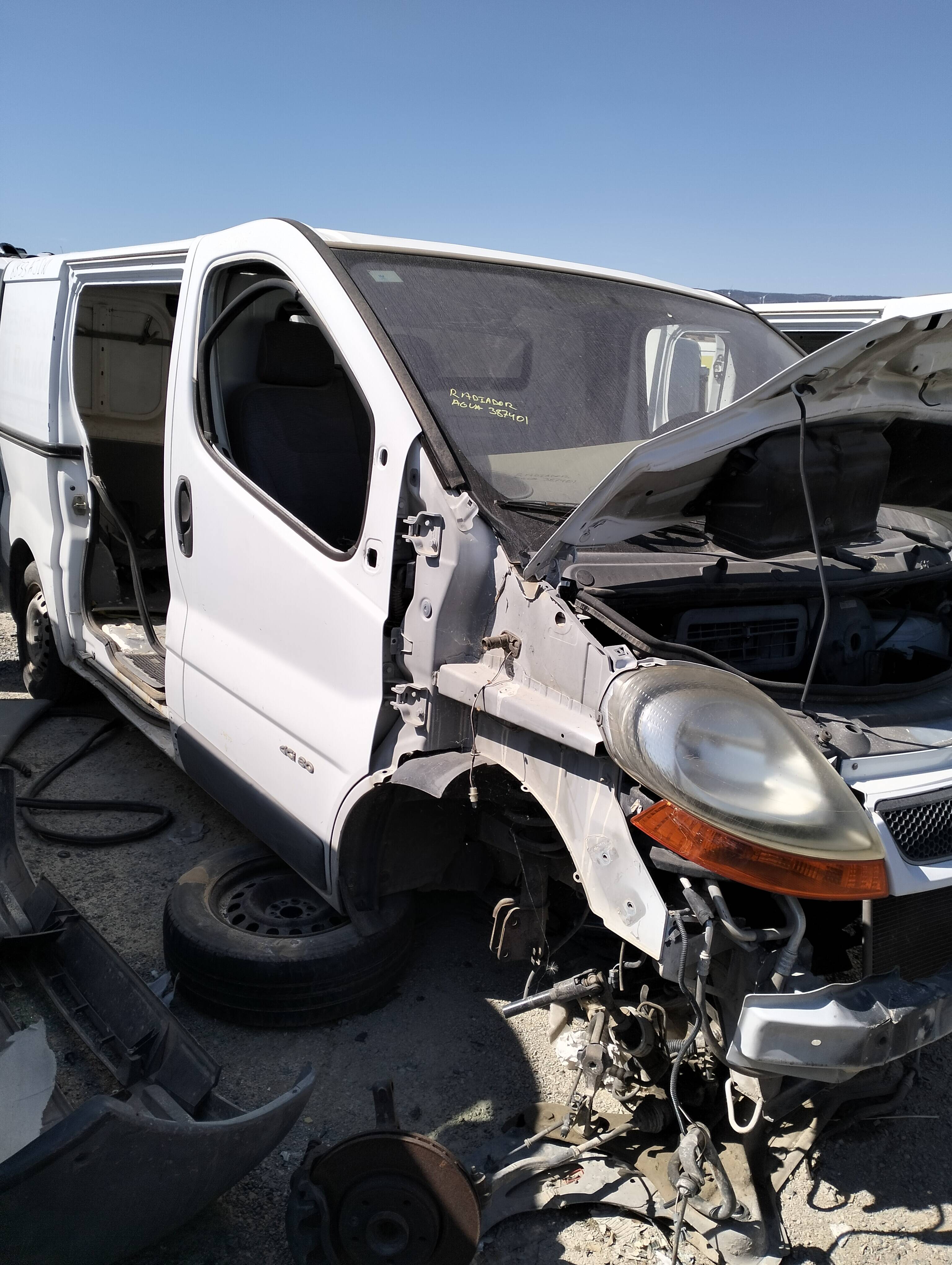 Faro derecho renault trafic ii furgón (04.2001->)