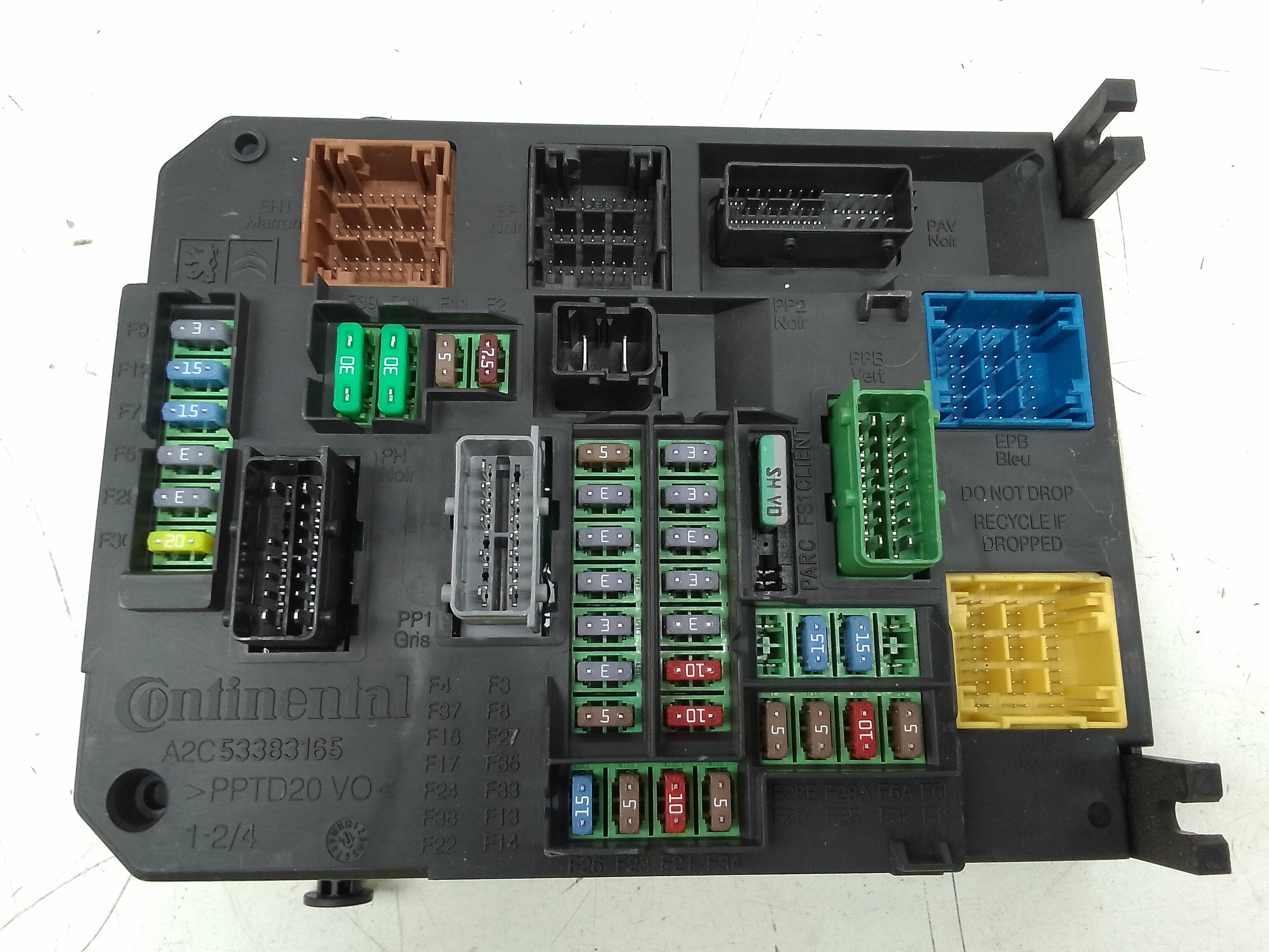 Caja fusibles citroen ds5 (09.2011->)