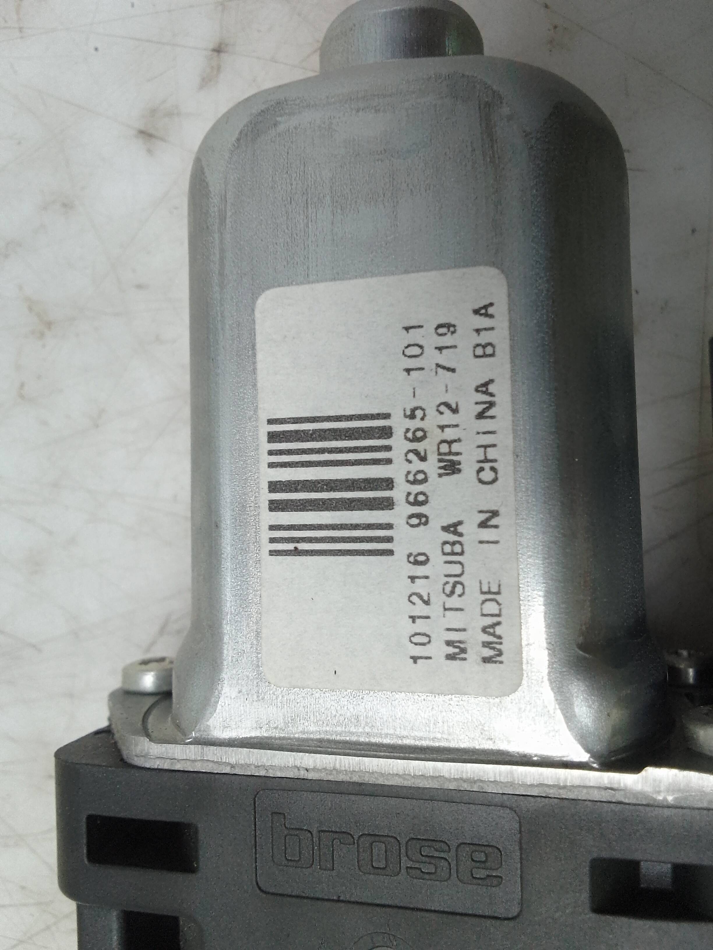 Motor elevalunas trasero izquierdo volvo xc60 (2008->)